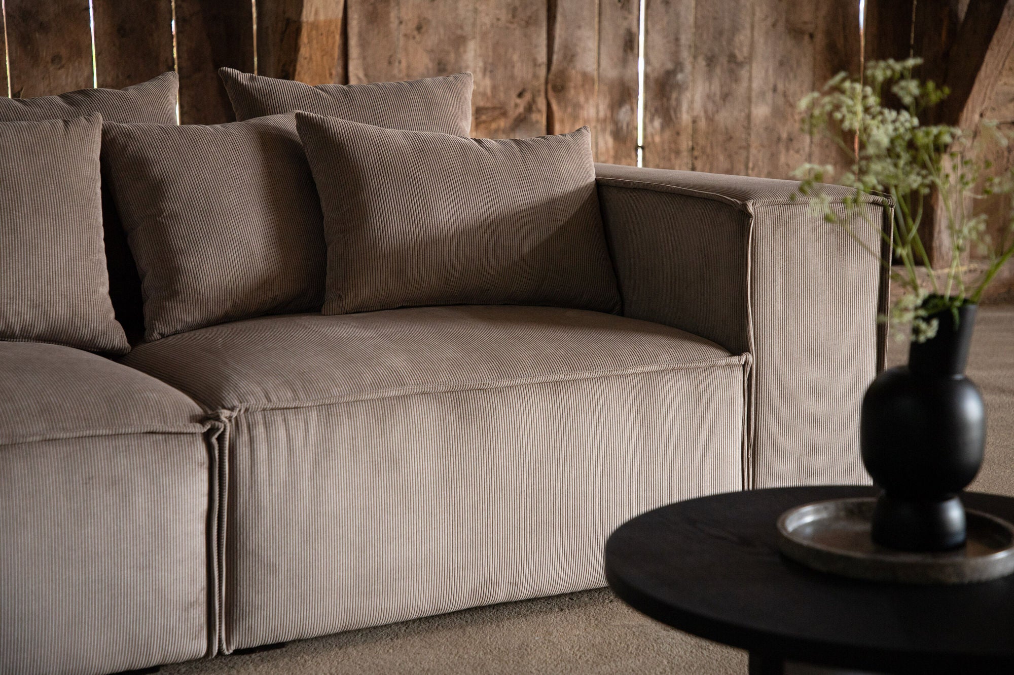 Vind Gillholmen Sofa - Brown / Manchester