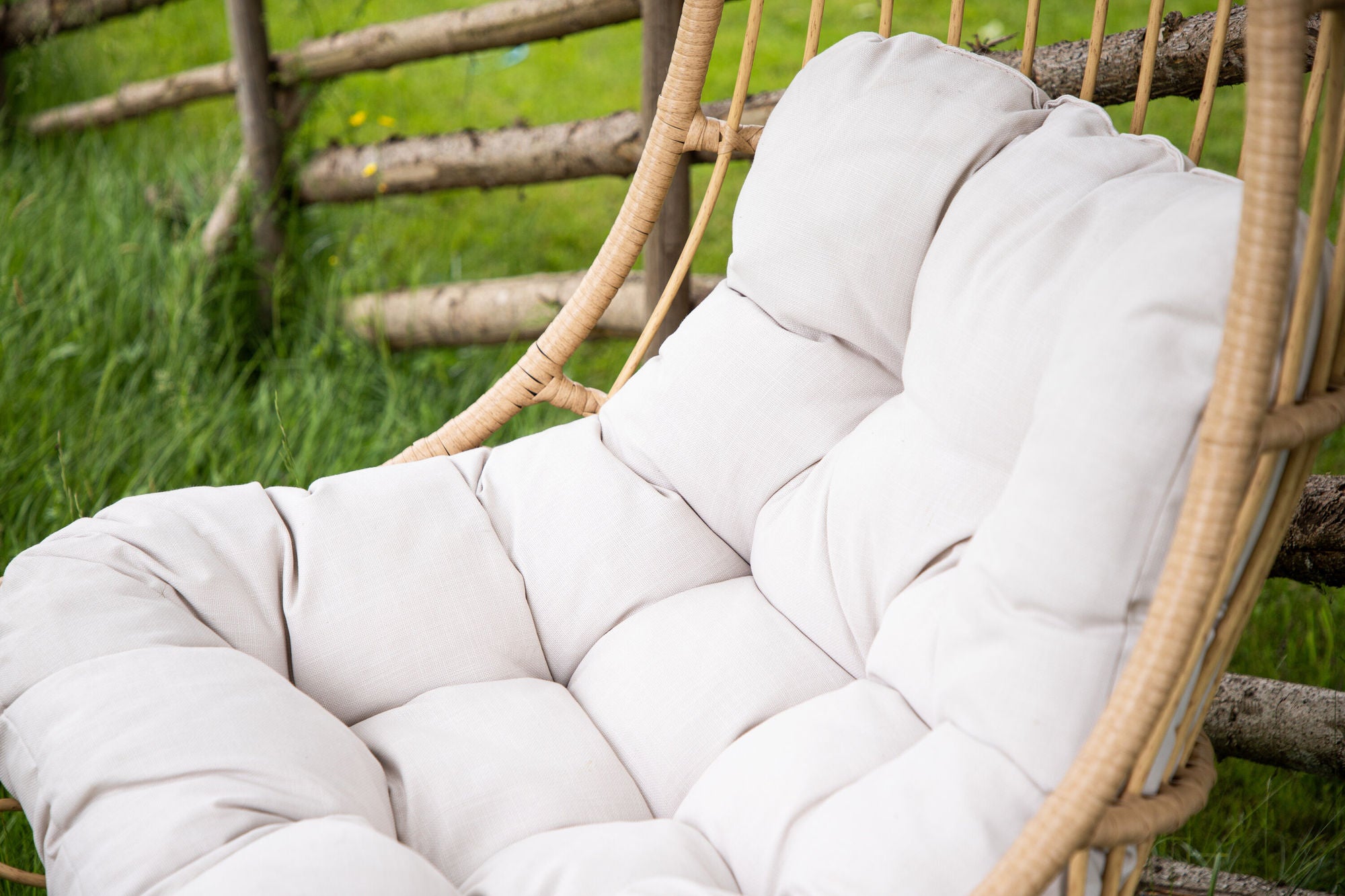 Venture Home Pulau Hangingchair Rattan Nature / Creme