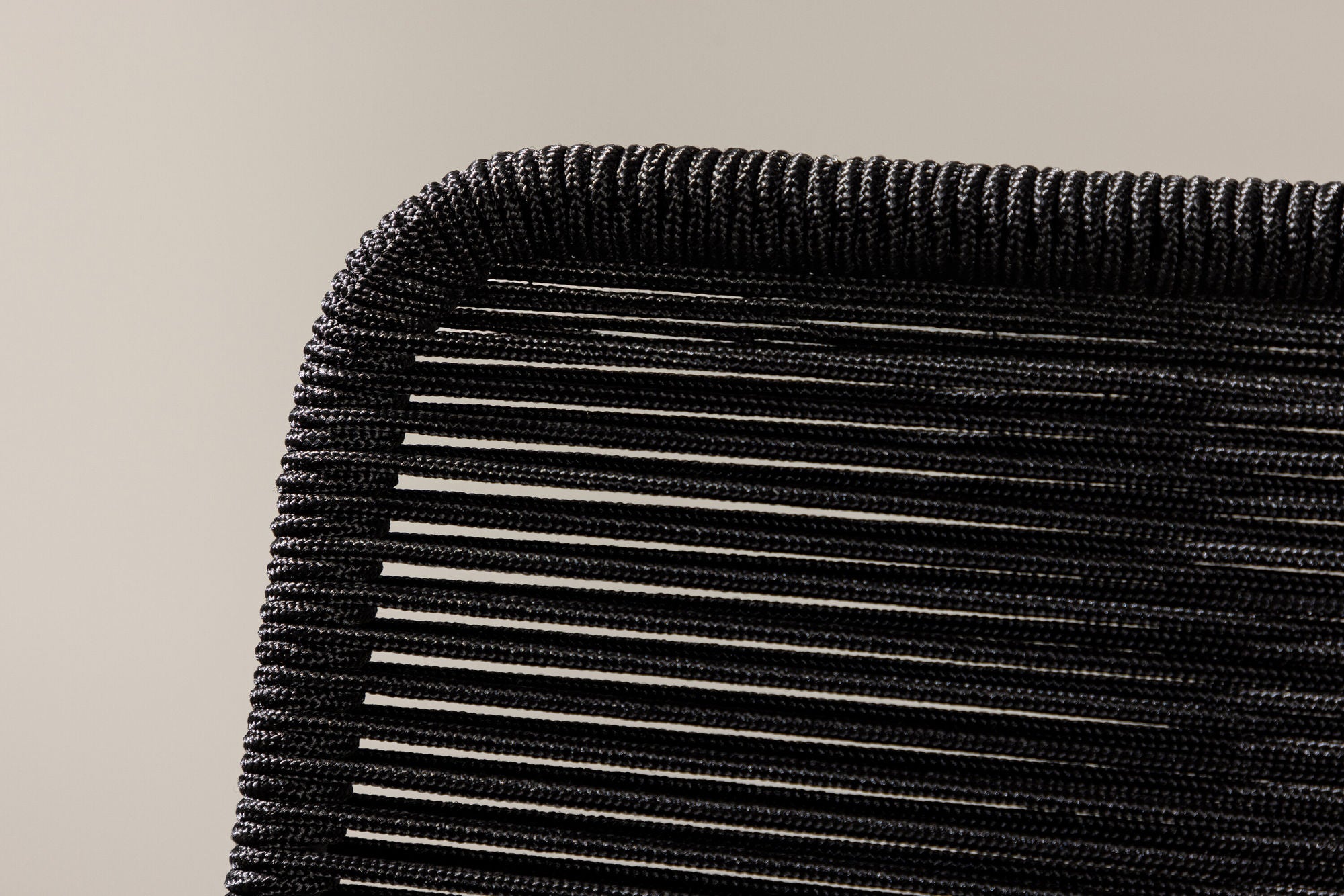 Venture Home Lindos Stacking stol - Black Alu / Black Rope