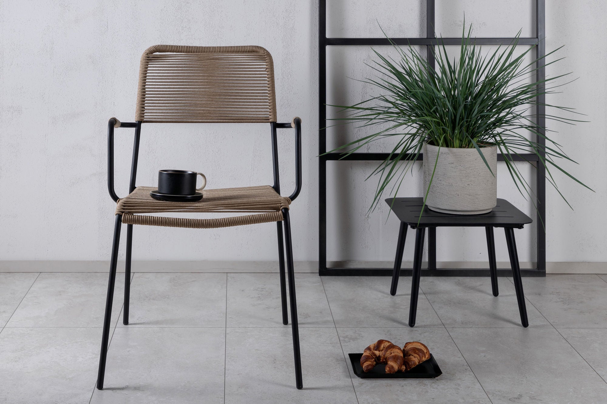 Venture Home Lindos - Armchair - Black Alu / Latte Rope