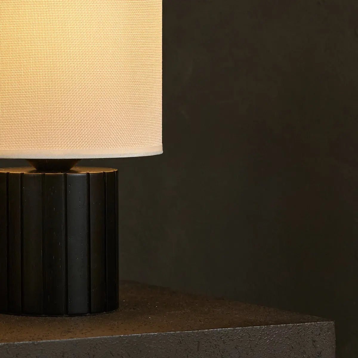 Kiko sort bordlampe