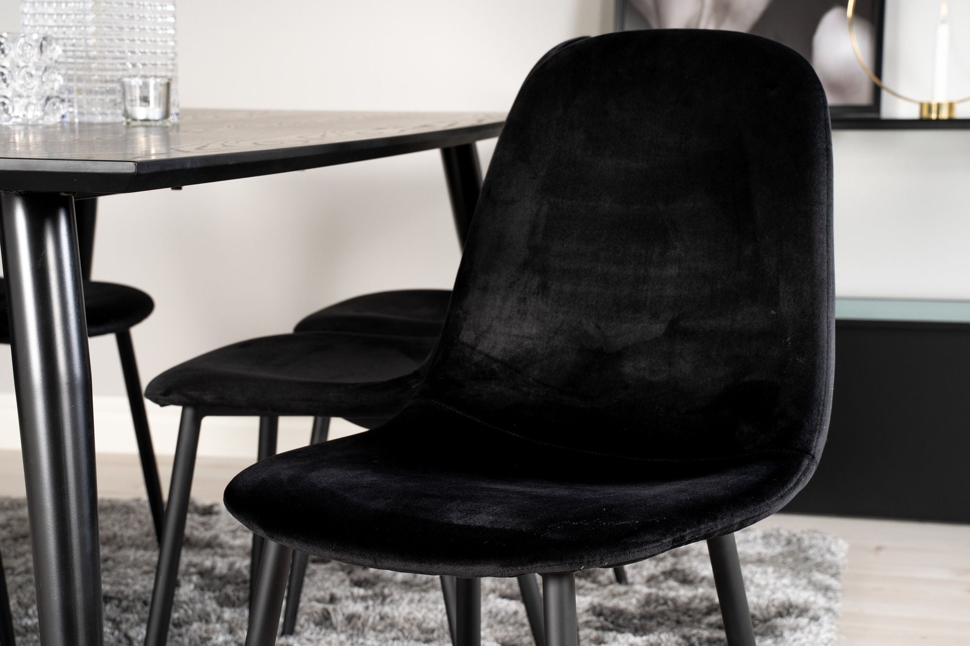 Venture Home Dipp spisebord - 180*90cm - Black Veneer / black legs w brass dipp +Polar Spisebordsstol - Black legs / Black Velvet_6