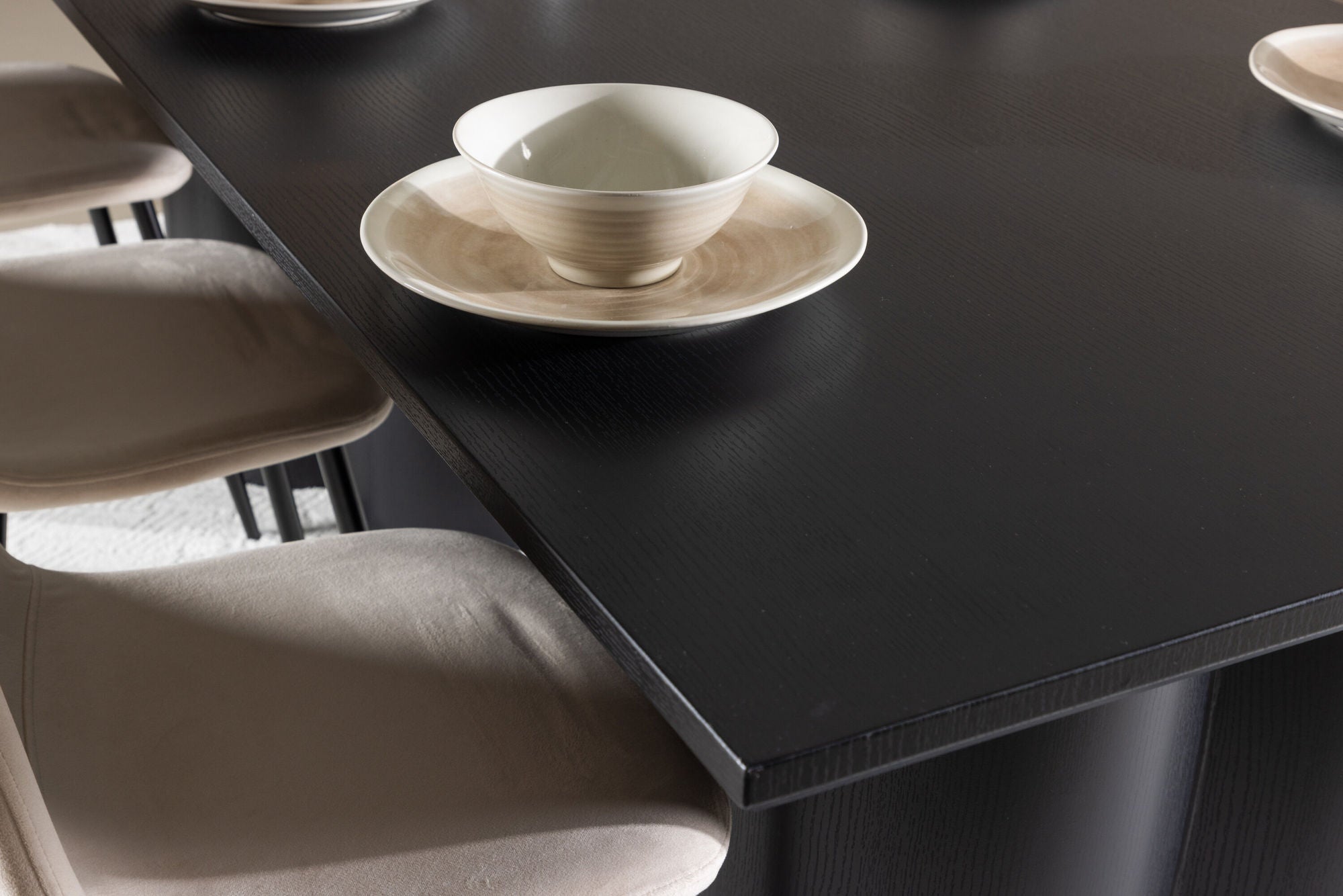 Venture Home Olivia spisebord with Polar Spisebordsstol