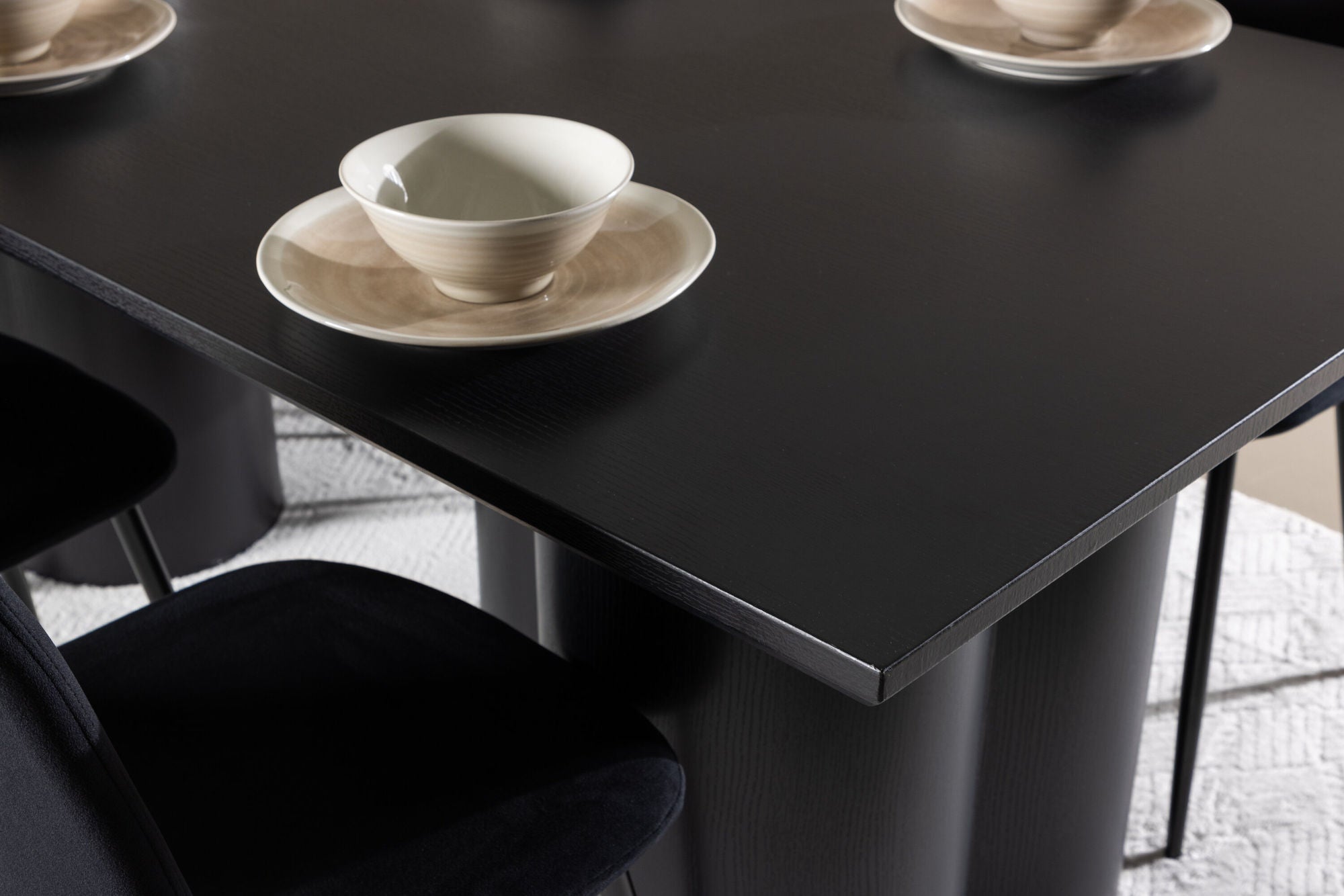 Venture Home Olivia spisebord with Polar Spisebordsstol