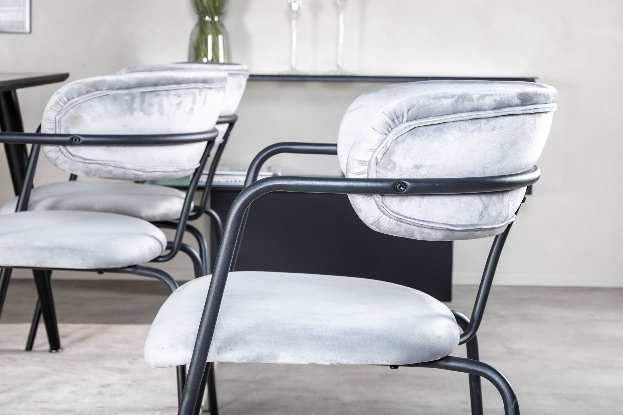 Venture Home Dipp spisebord - 180*90cm - Black Veneer / all black legs - Arrow armchair - Black Legs - Grey Velvet 6
