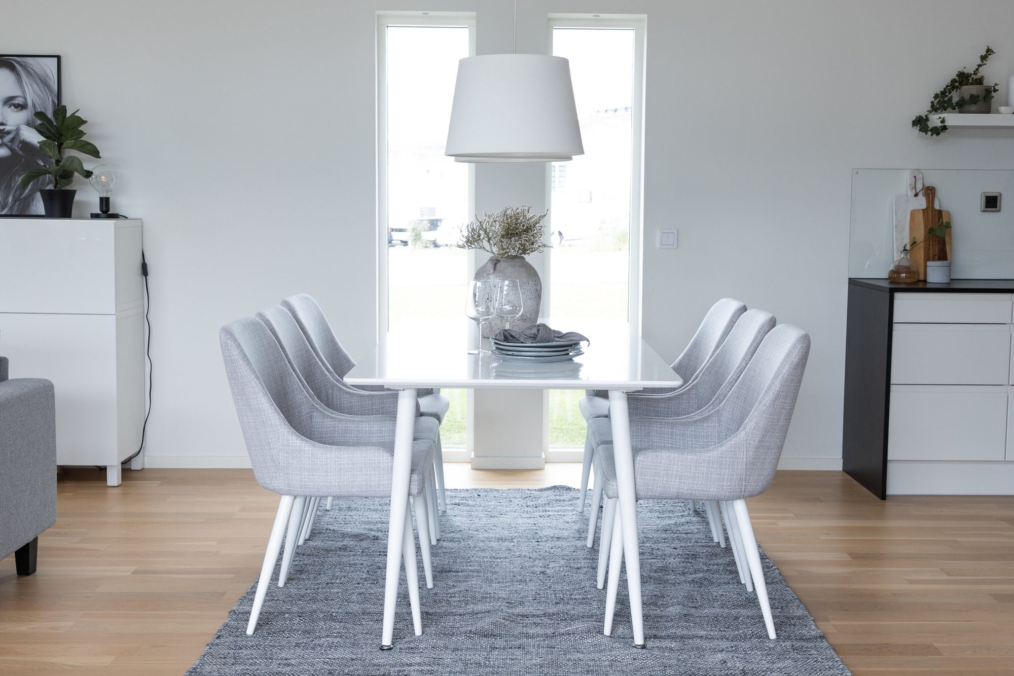 Venture Home Polar spisebord 180 cm - White top / White Legs+Plaza Dining chair - White l