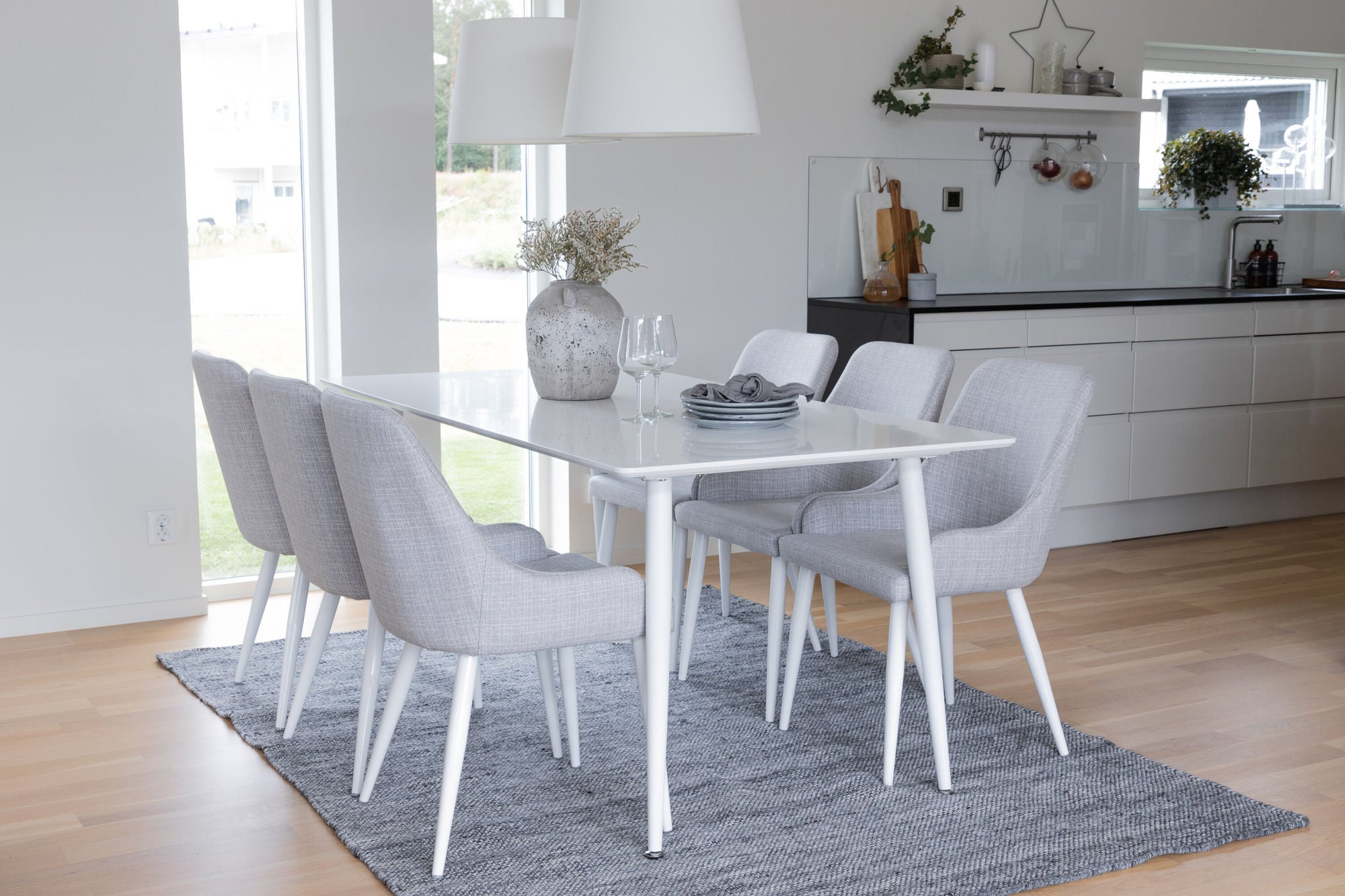 Venture Home Polar spisebord 180 cm - White top / White Legs+Plaza Dining chair - White l