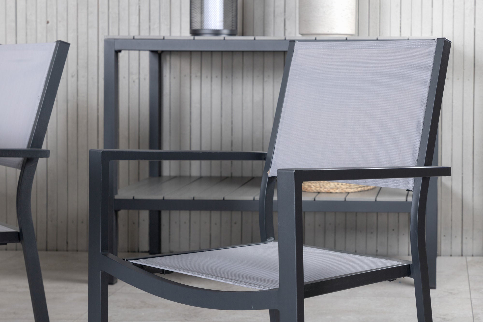 Venture Home Virya spisebord - Black Alu / Grey Glass - big bord+Copacabana Stacking stol - Black/Grey_6