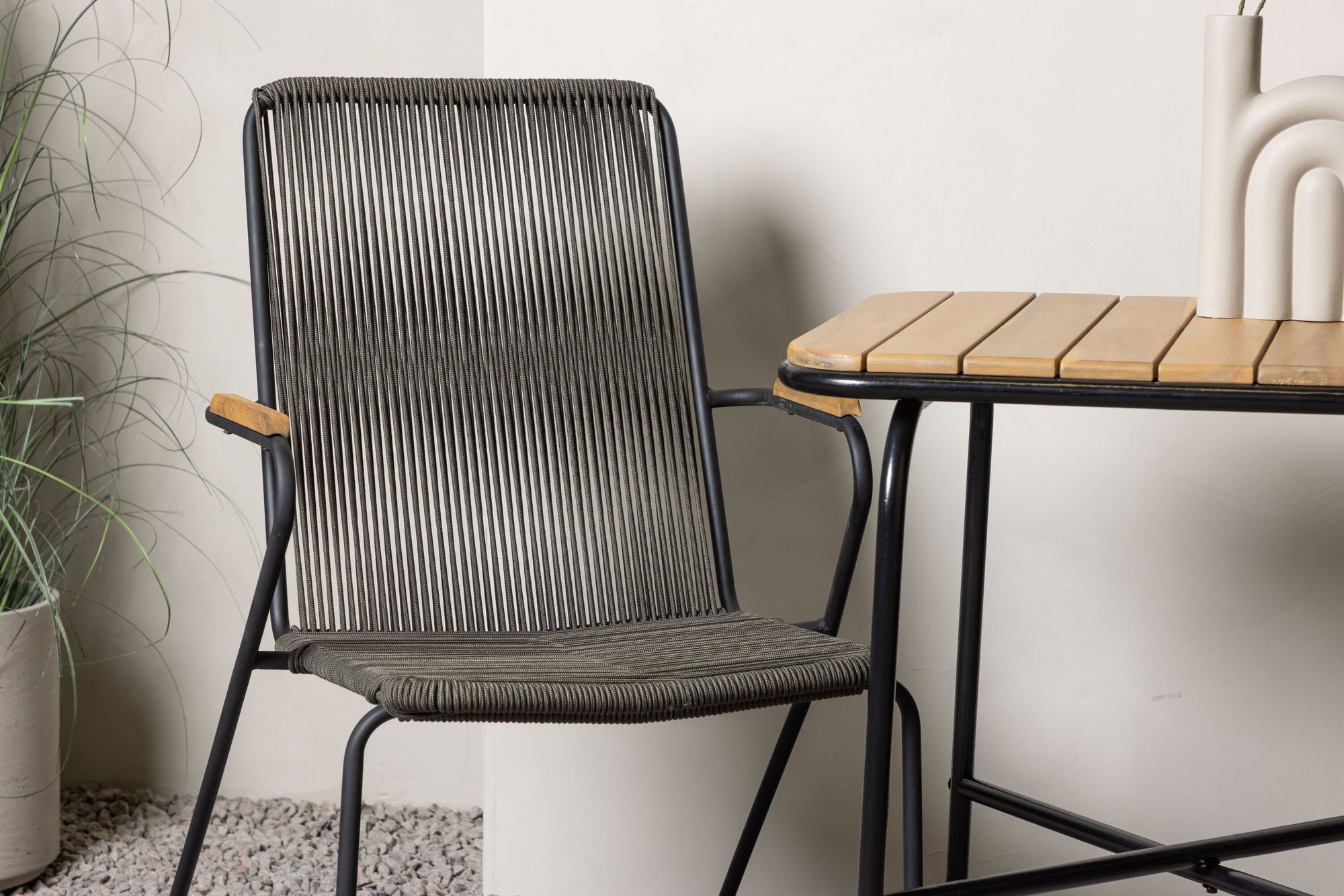 Venture Home Holmbeck Cafebord Steel - Black / Rectangular 55*70*74 +Bois Diningchair Steel - Black / Dark Grey Rope _2