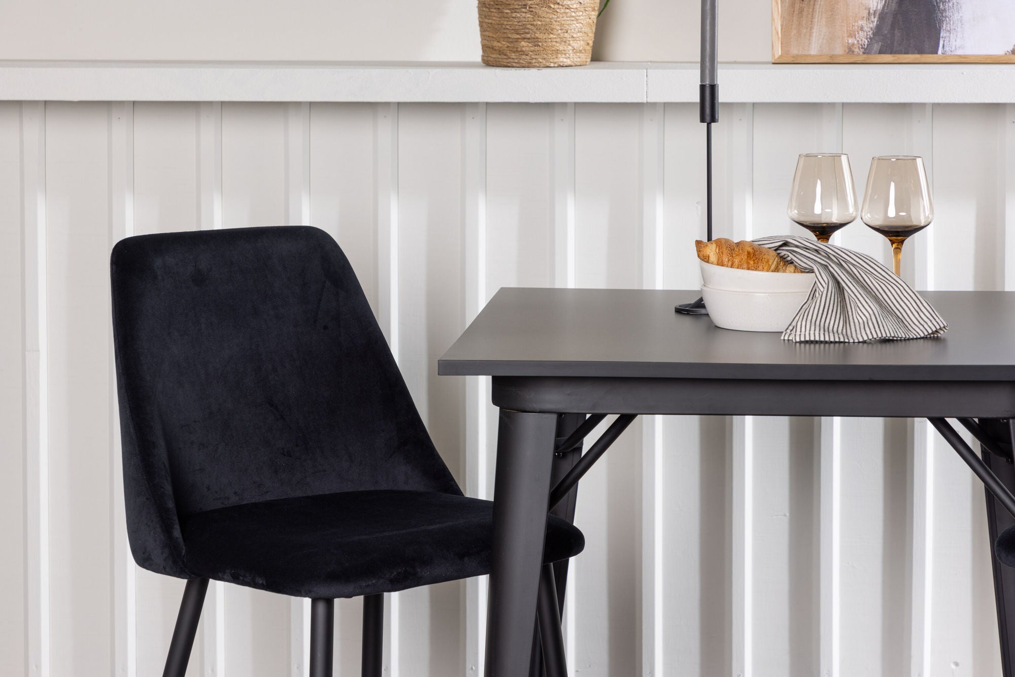 Venture Home Tempe spisebord - Black / Black MDF +Night Spisebordsstol - Black / Black Velvet _2