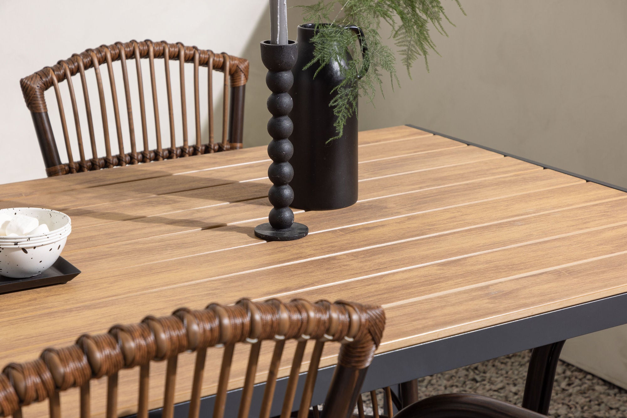 Venture Home Break Diningbord Alumnium - Black / Nature Rectangular 90*150* +Galera Diningchair Aluminium - Brown / Wicker _4
