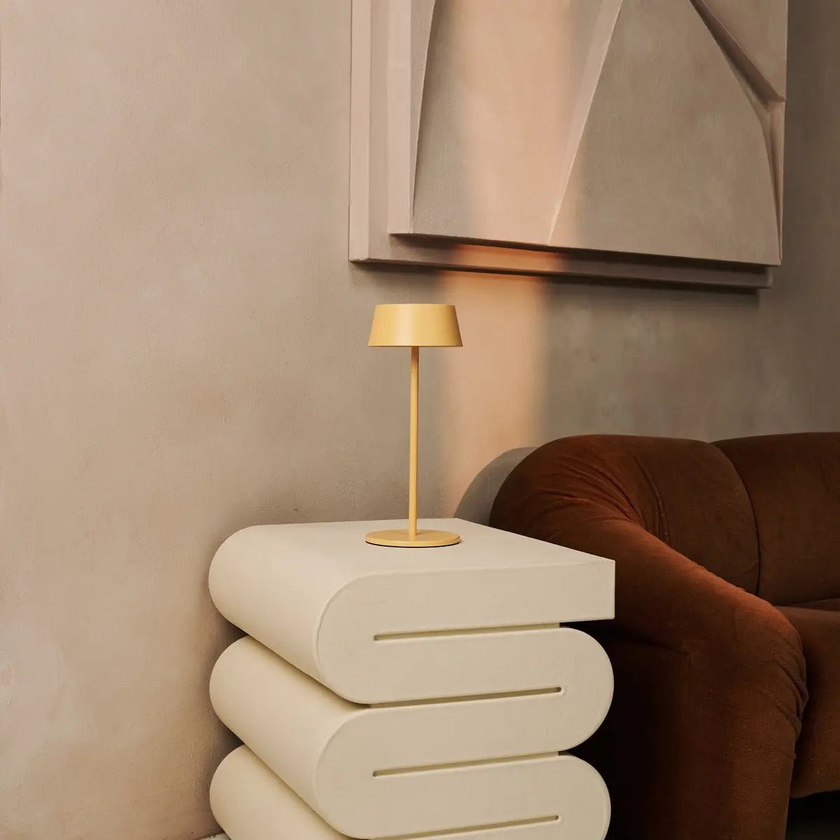 Hugo Amber Gul Genopladelig Bordlampe