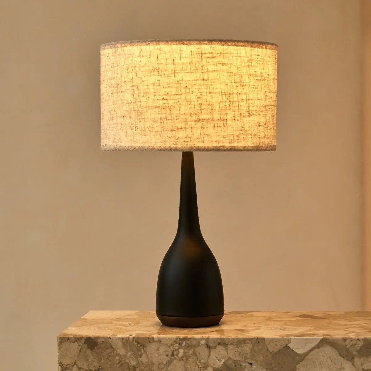 Jacob Sort bordlampe