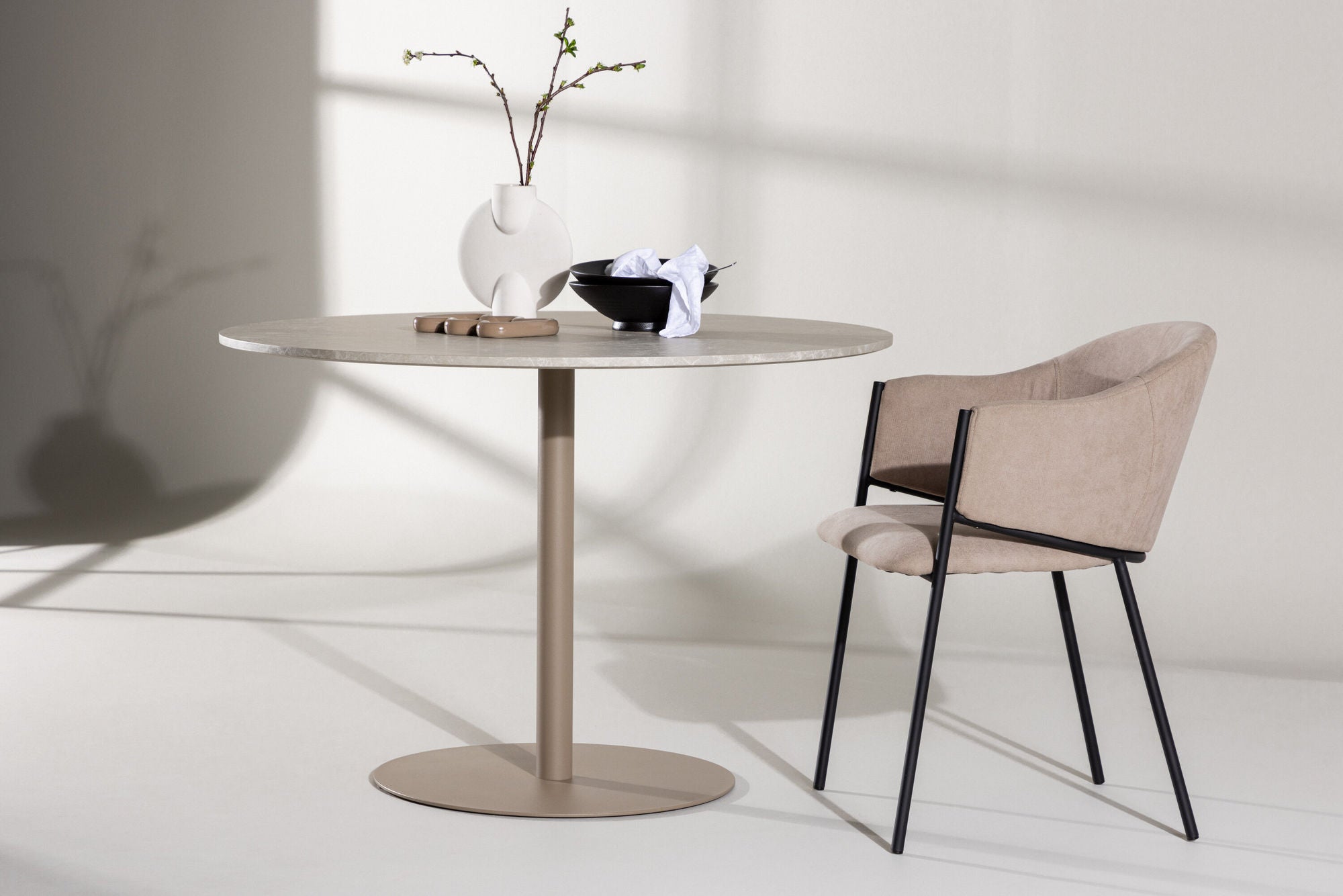 Venture Home Lycke spisebord ⌀110 - Beige / Marblelook