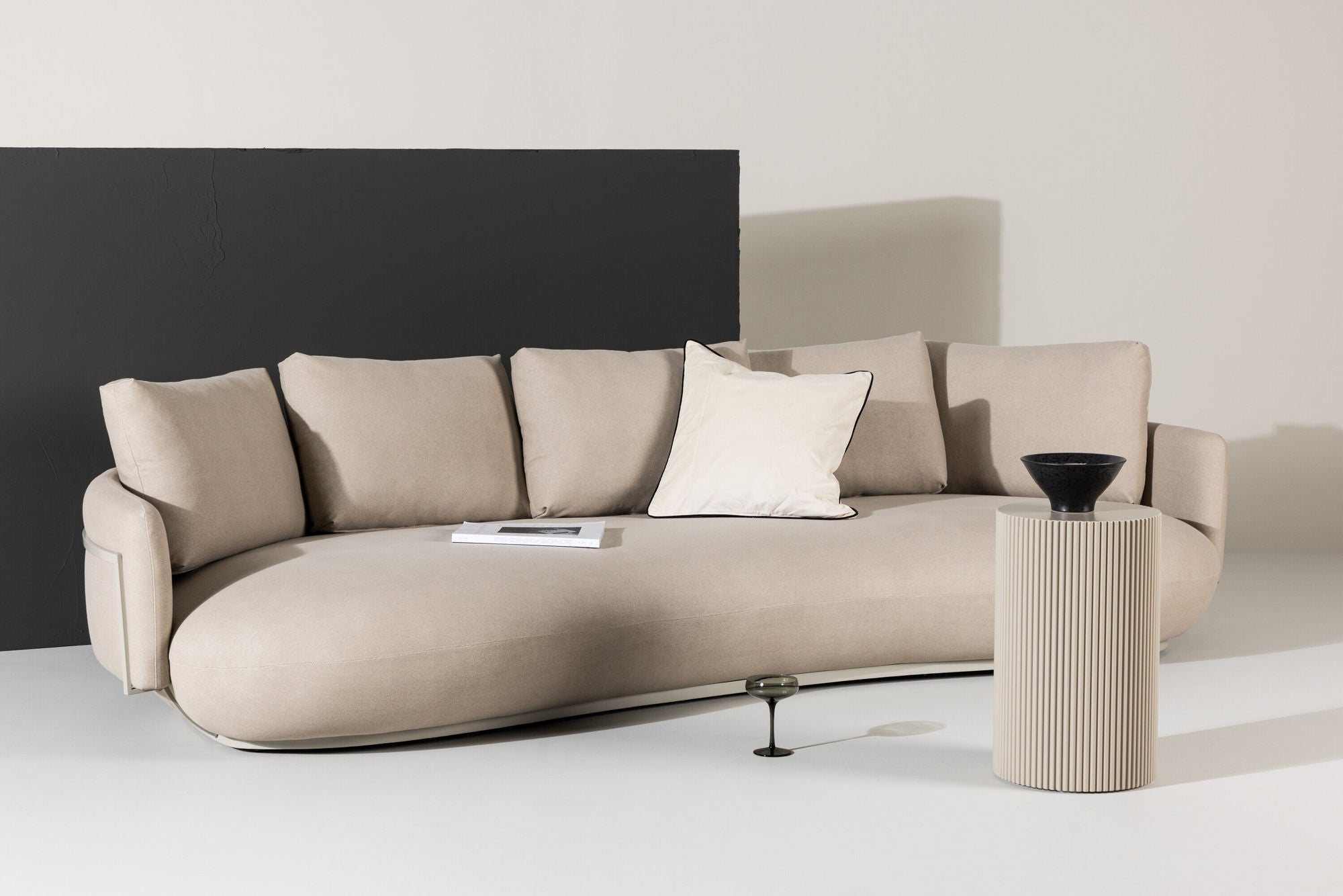 Venture Home Stellar 4-seat Sofa - Beige / Beige