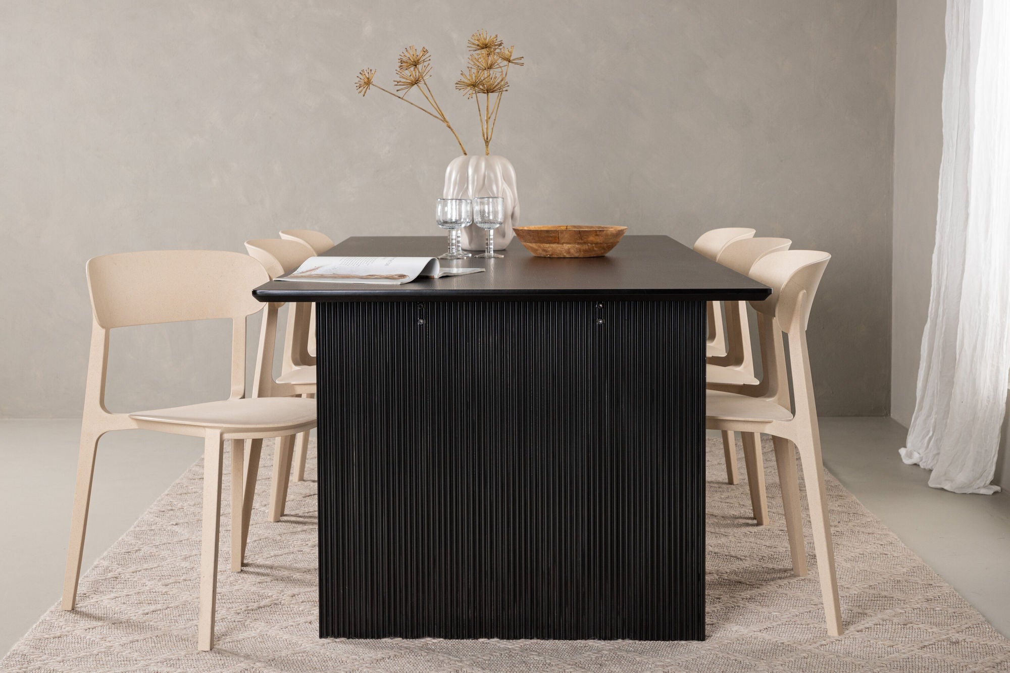 Venture Home Vail spisebord - Black / Smoked Black MDF +Åstol Spisebordsstol - Nature Wood plastic composite _6