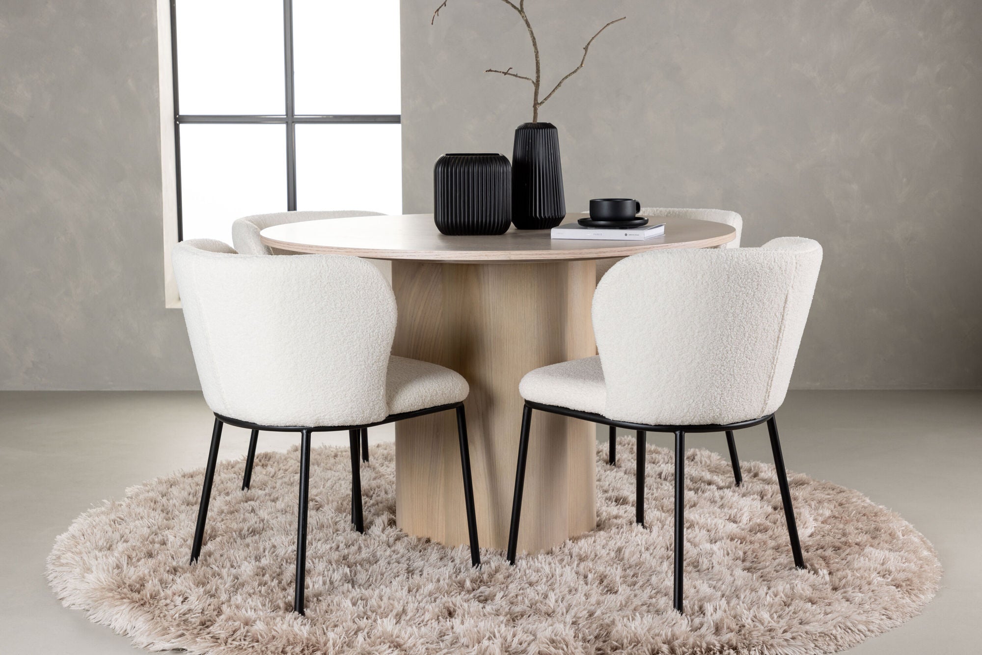 Venture Home Olivia spisebord - White Wash Veneer +Edina Spisebordsstol - Black / White Boucle _4