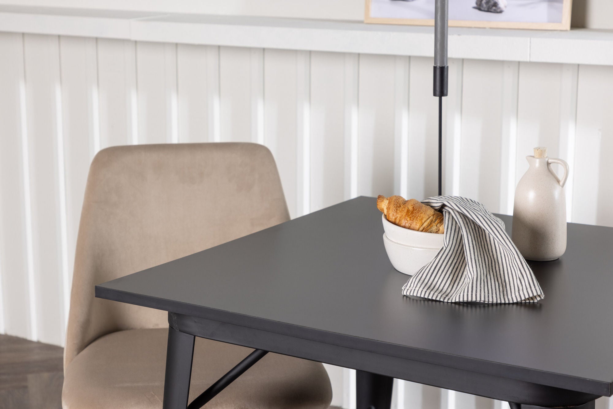 Venture Home Tempe spisebord - Black / Black MDF +Night Spisebordsstol - Dark walnut / Mocca / Brown Fabric _2