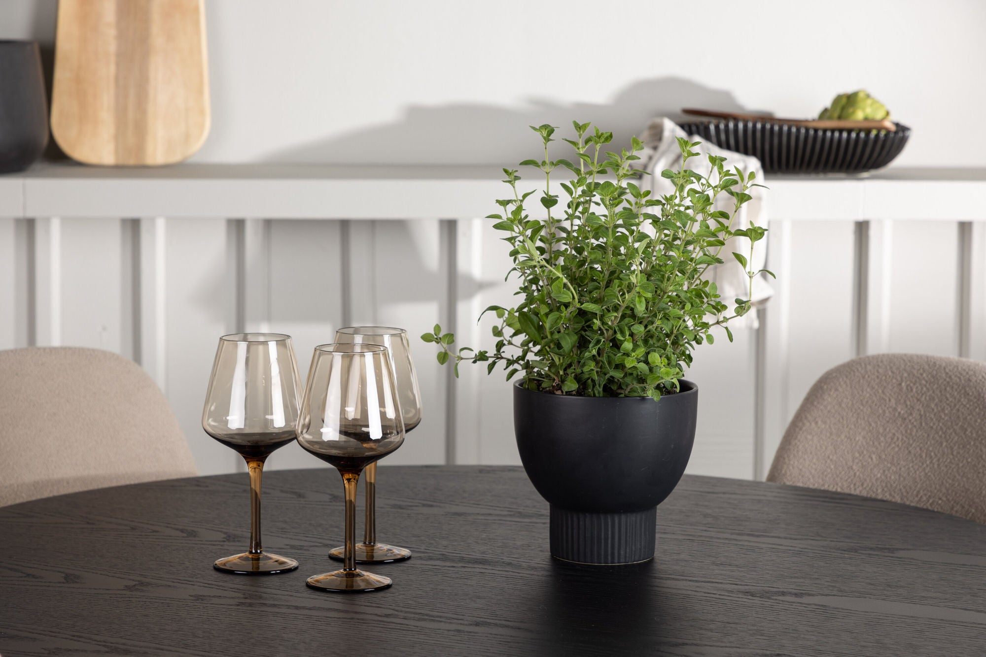 Venture Home Olivia spisebord - Black / Black Veneer +Polar Spisebordsstol - Black / Beige Boucle _4