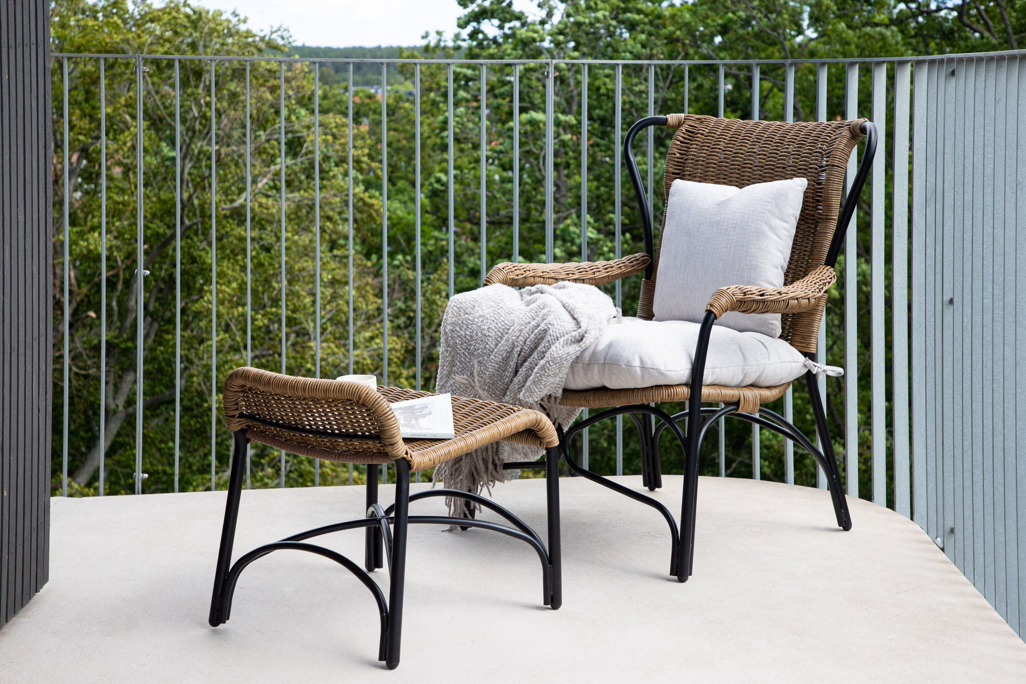 Venture Home Loreto Loungechair Black - Nature Rattan