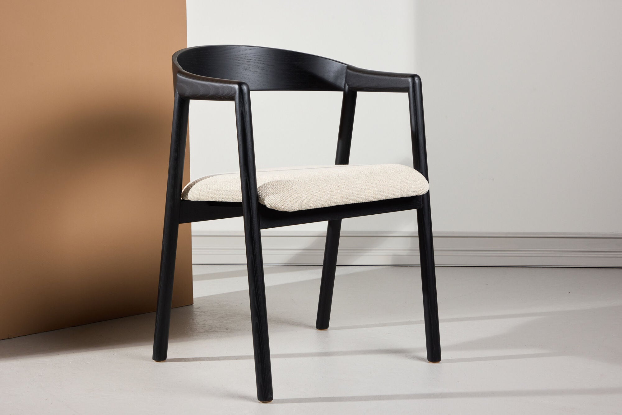 Vind Långön Spisebordsstol 2-pack - Black / Beige Fabric