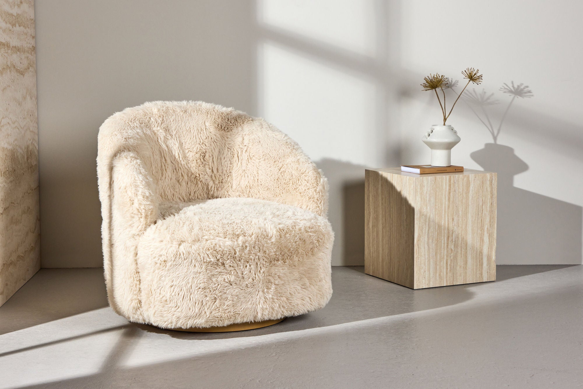 Venture Home Astru Armchair - Metal woodlook/ Beige Fake Fur