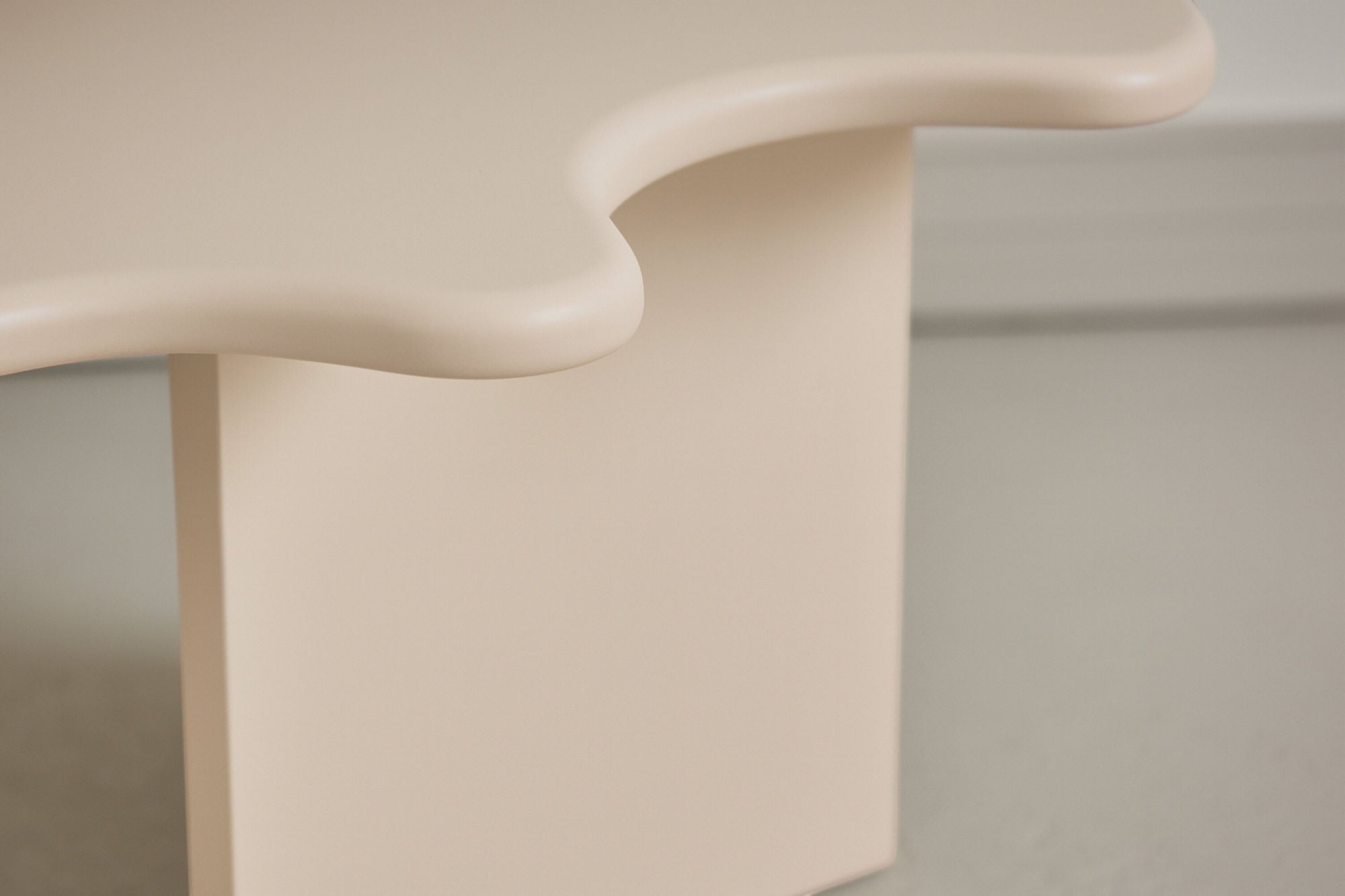 Vind Flower Sofa bord 115x76x40 cm - MDF Beige Painting FSC 100%