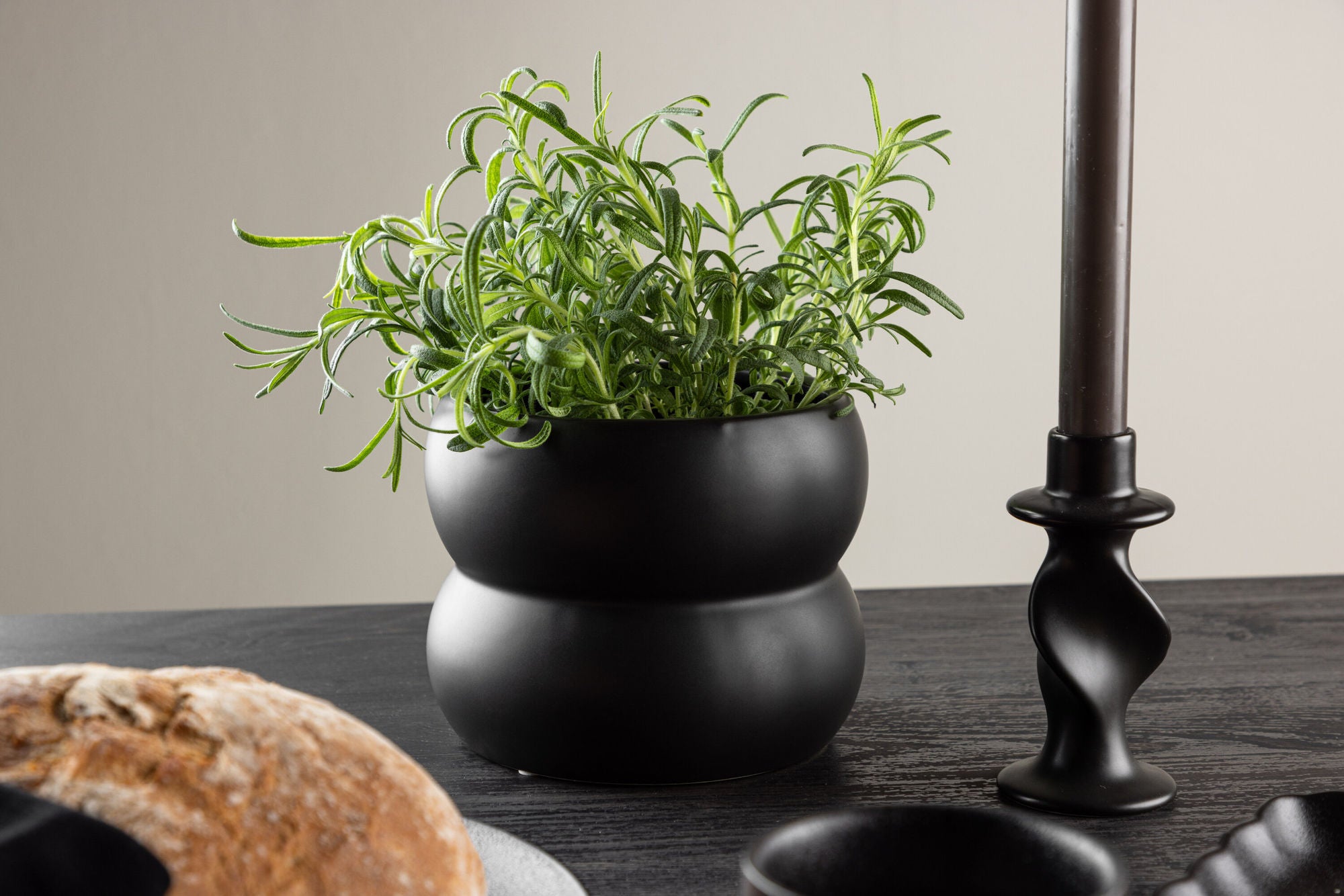 Venture Home Dapne Pot -  Matte black -  16*16*13cm