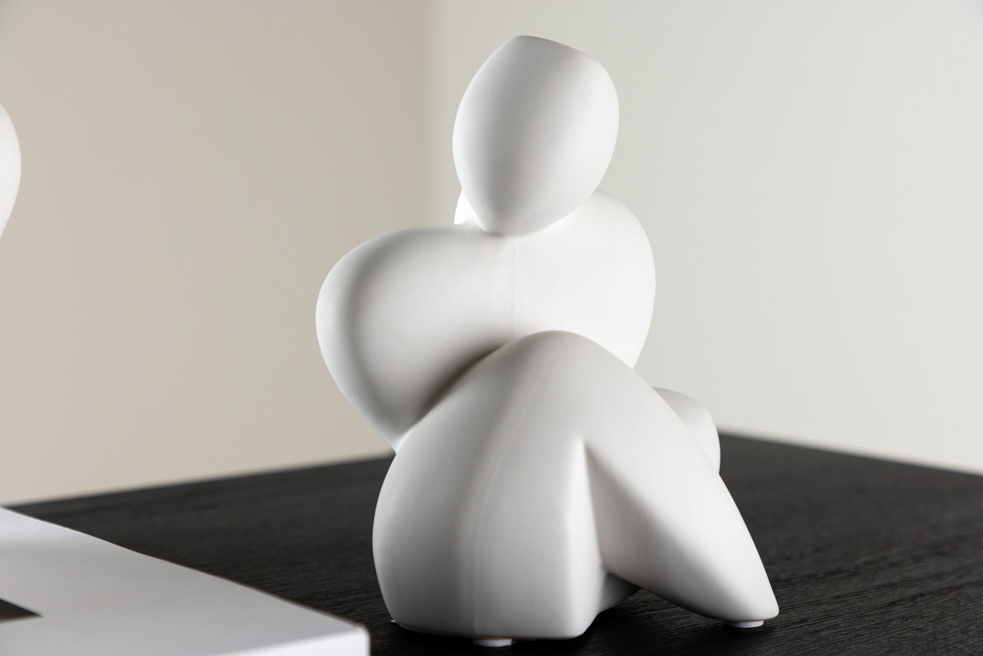 Venture Home Floda Sculpture - White - 11*9*14Hcm
