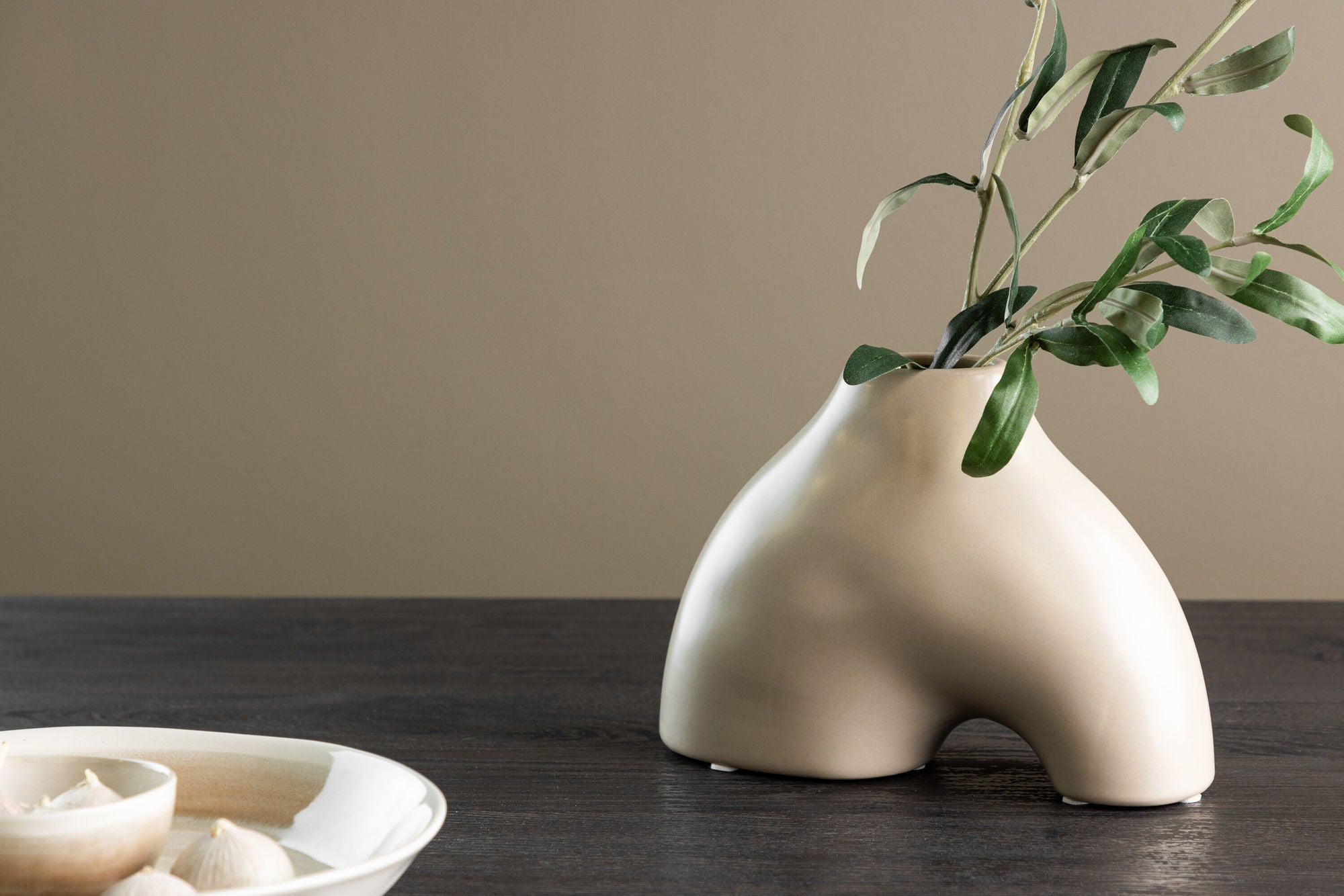 Venture Home Kento Vase - Beige - 21*8*15Hcm