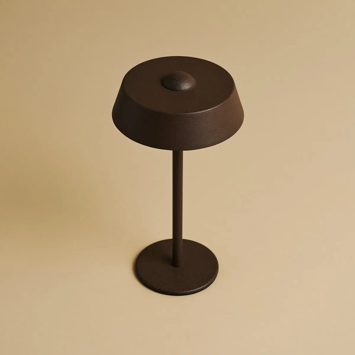 Luca Mocha Brown USB genopladelig bordlampe