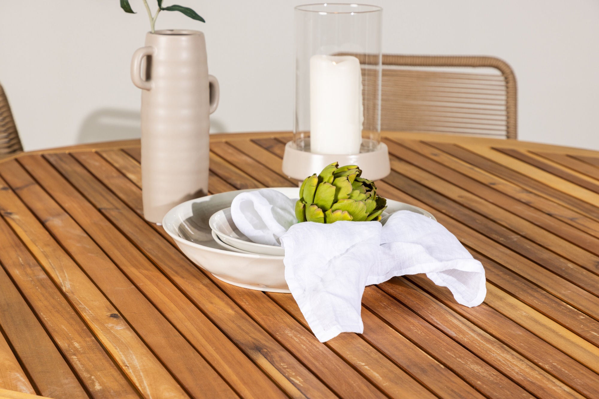 Venture Home Tucumán spisebord - Acacia ø120 +Lindos - Armchair - Black Alu / Latte Rope _6
