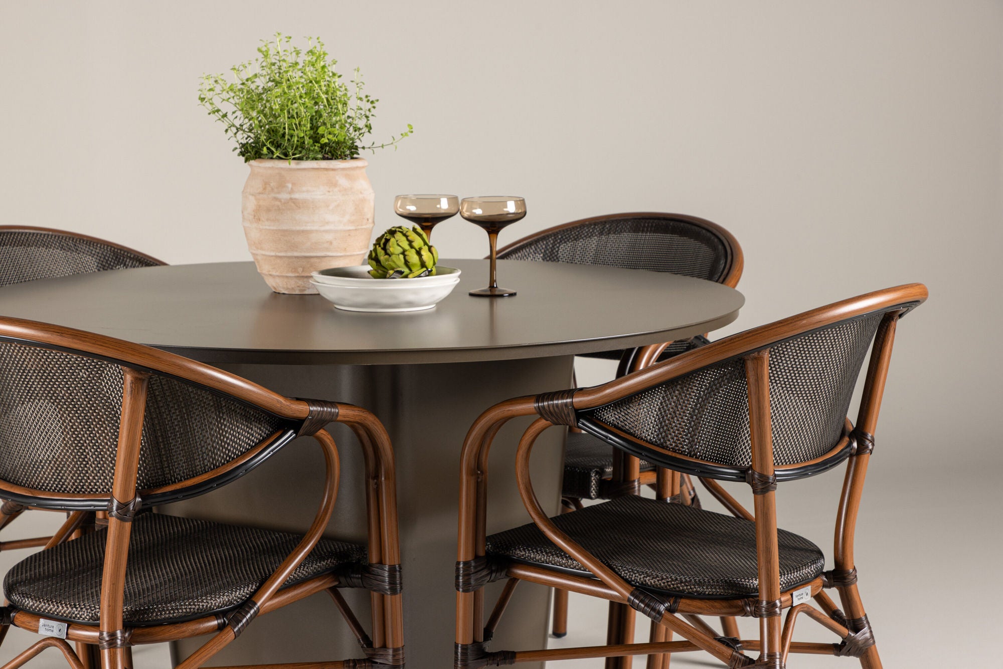 Venture Home Santa Fe spisebord ø120 - Roasty +Vila Real Caféchair 2-pack - Brown/Black _4