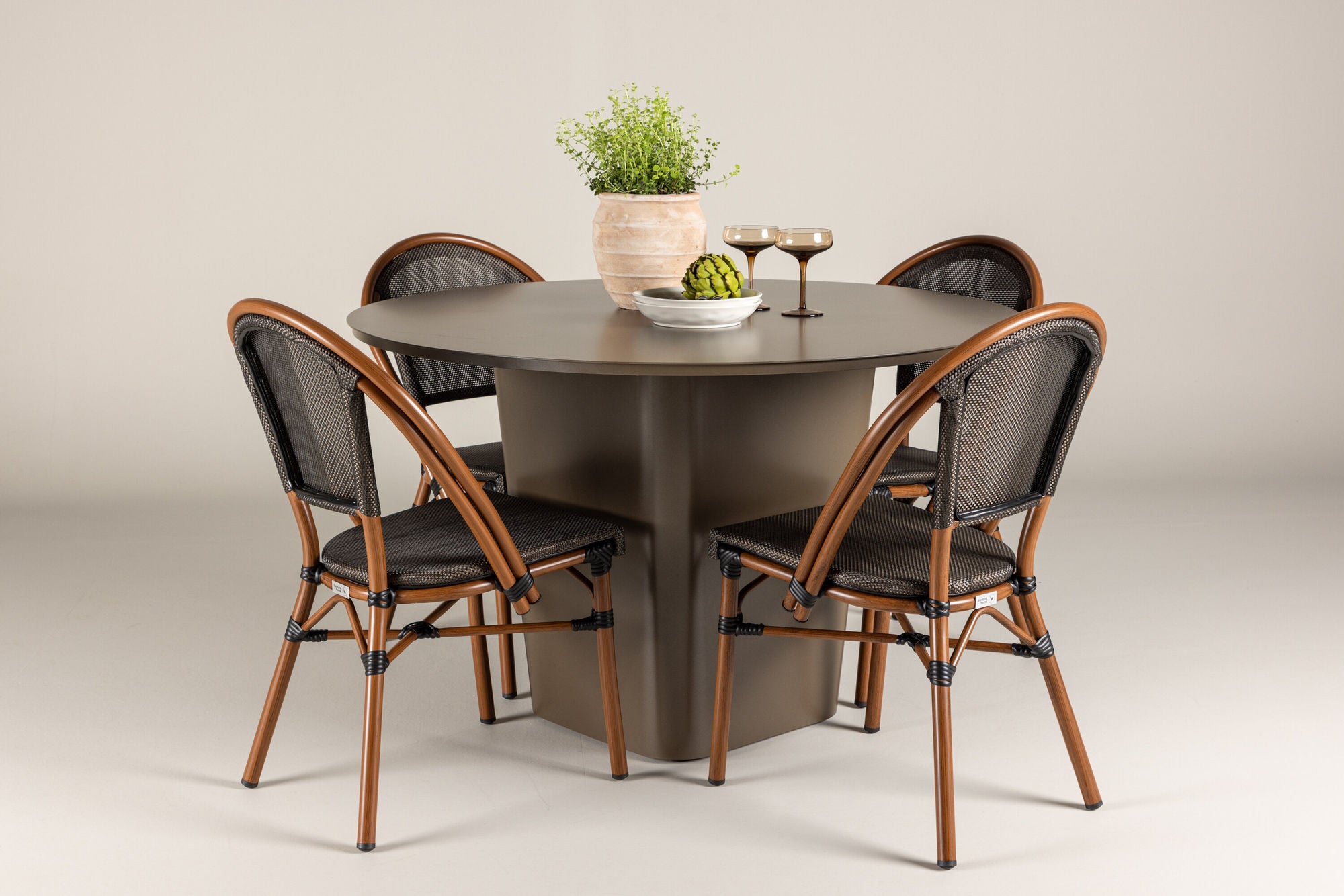Venture Home Santa Fe spisebord ø120 - Roasty +Guarda Caféchair 2-pack - Brown/Black _4