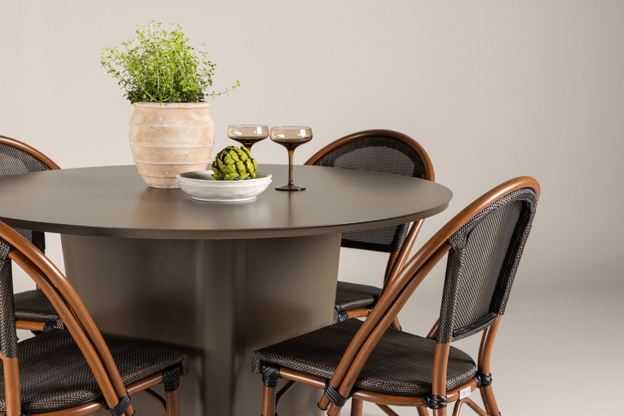 Venture Home Santa Fe spisebord ø120 - Roasty +Guarda Caféchair 2-pack - Brown/Black _4