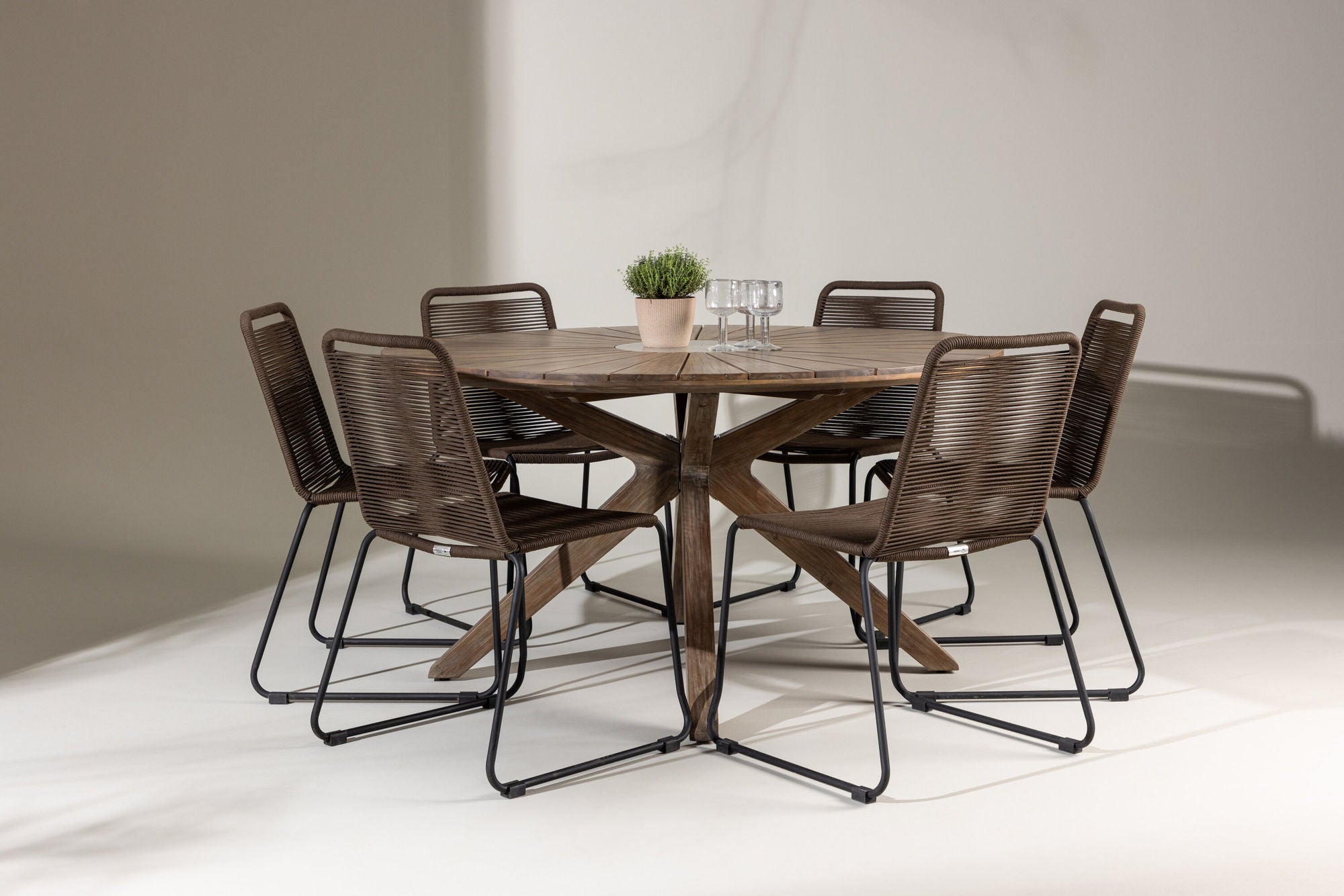 Venture Home Rosario spisebord- Teak Ø140 +Lindos Diningchair Aluminium - Black / _6