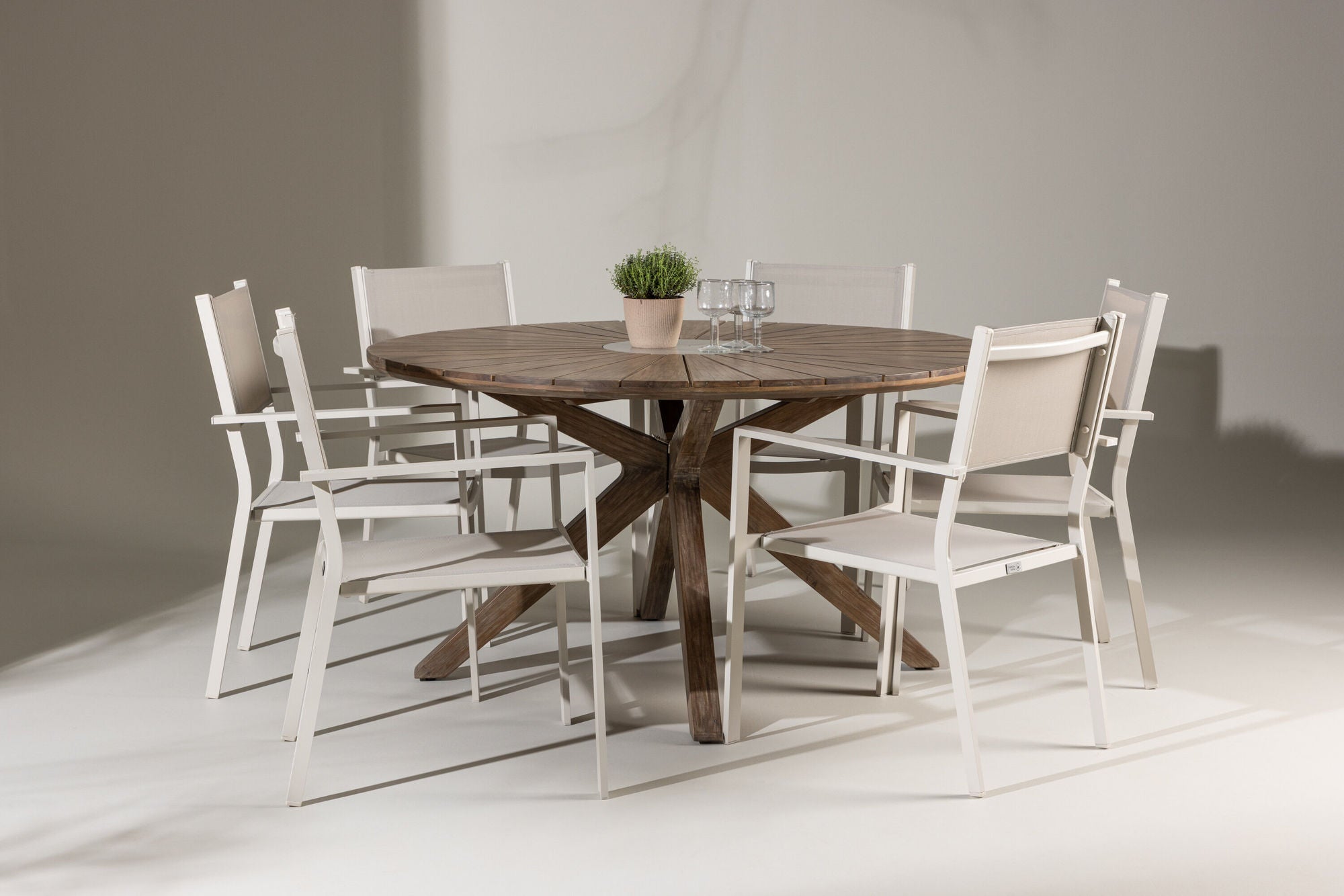 Venture Home Rosario spisebord- Teak Ø140 +Copacabana Stacking stol - Beige/Beige _6