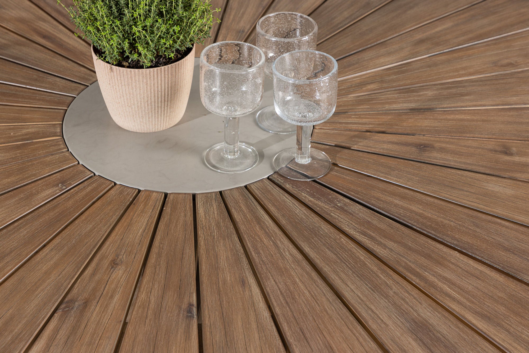 Venture Home Rosario spisebord- Teak Ø140 +Copacabana Stacking stol - Beige/Beige _6