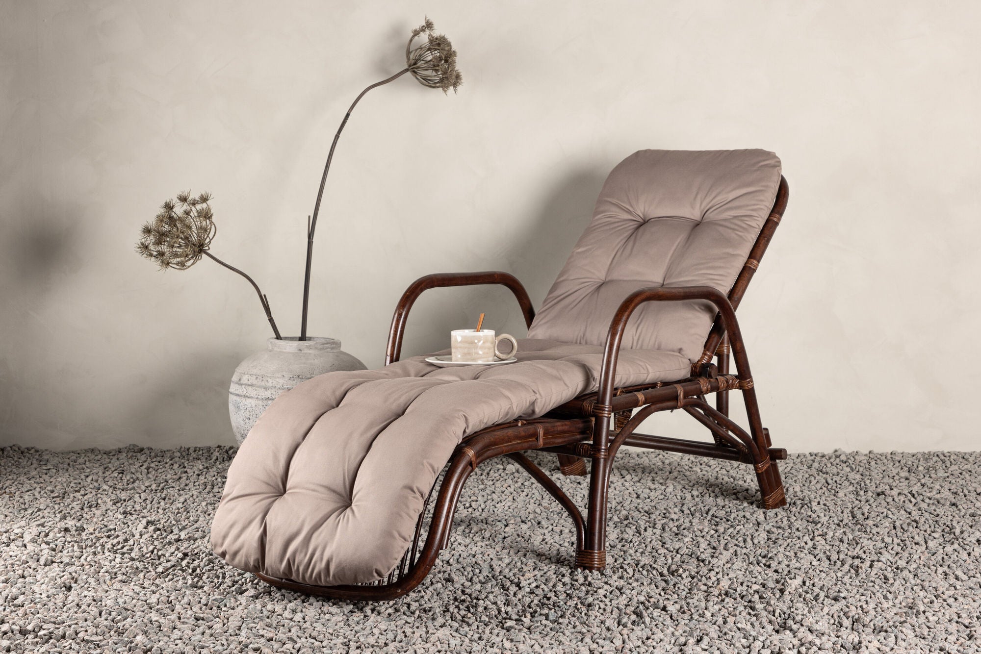 Venture Home Nella Sunbed Rattan - Dark walnut / Beige