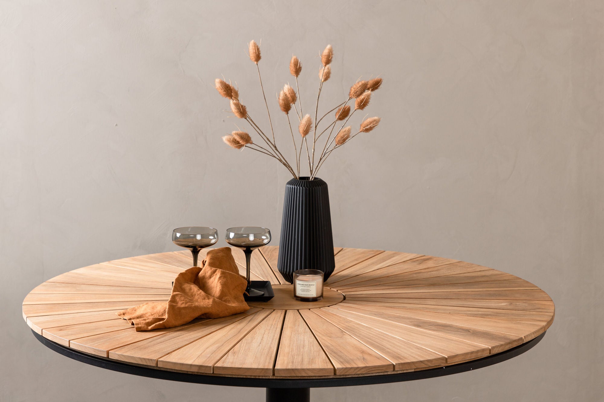Venture Home Croft Diningbord Aluminium - Black / Teak rund ø120**