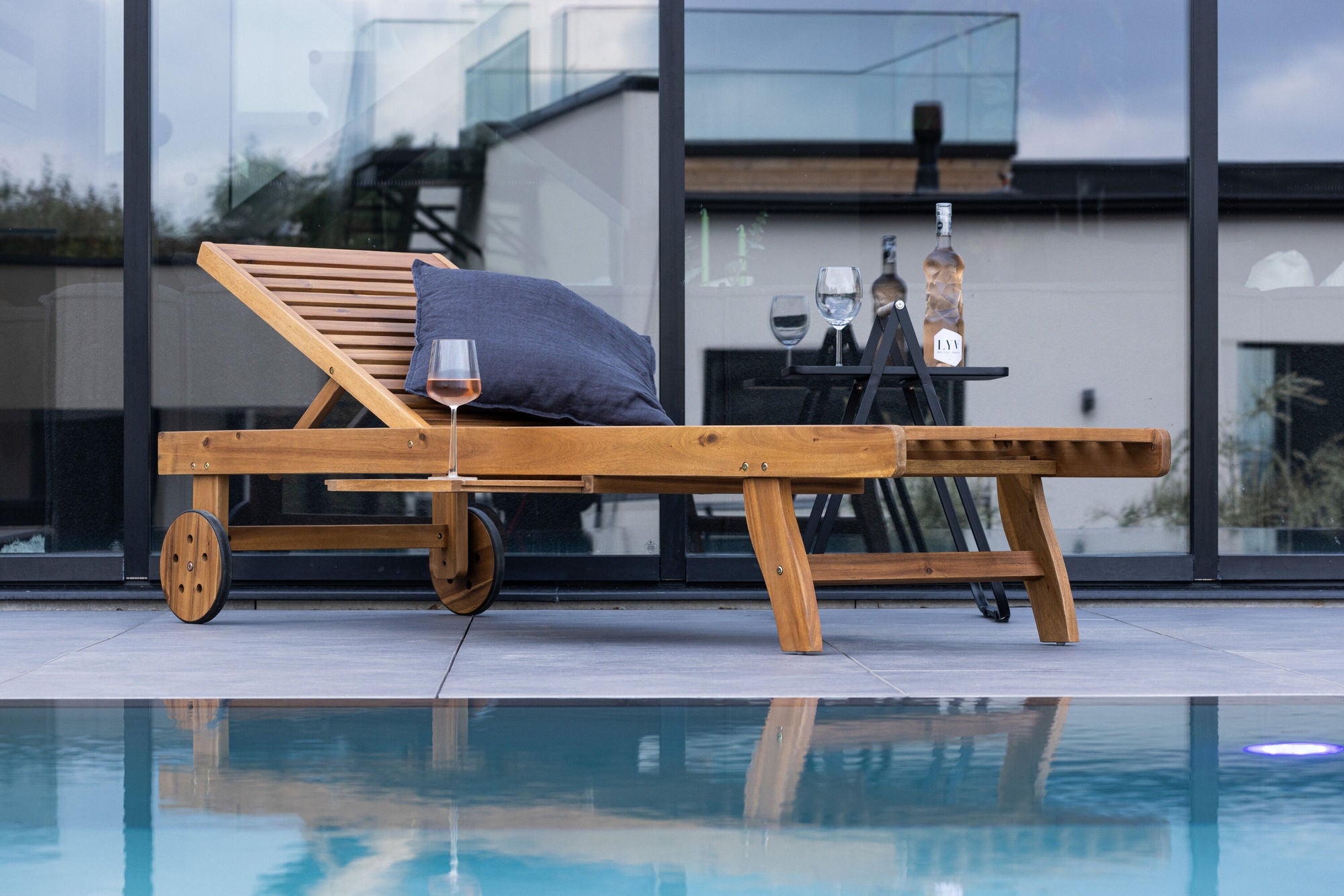 Venture Home Luzon Sunlounge Acacia - Teaklook /
