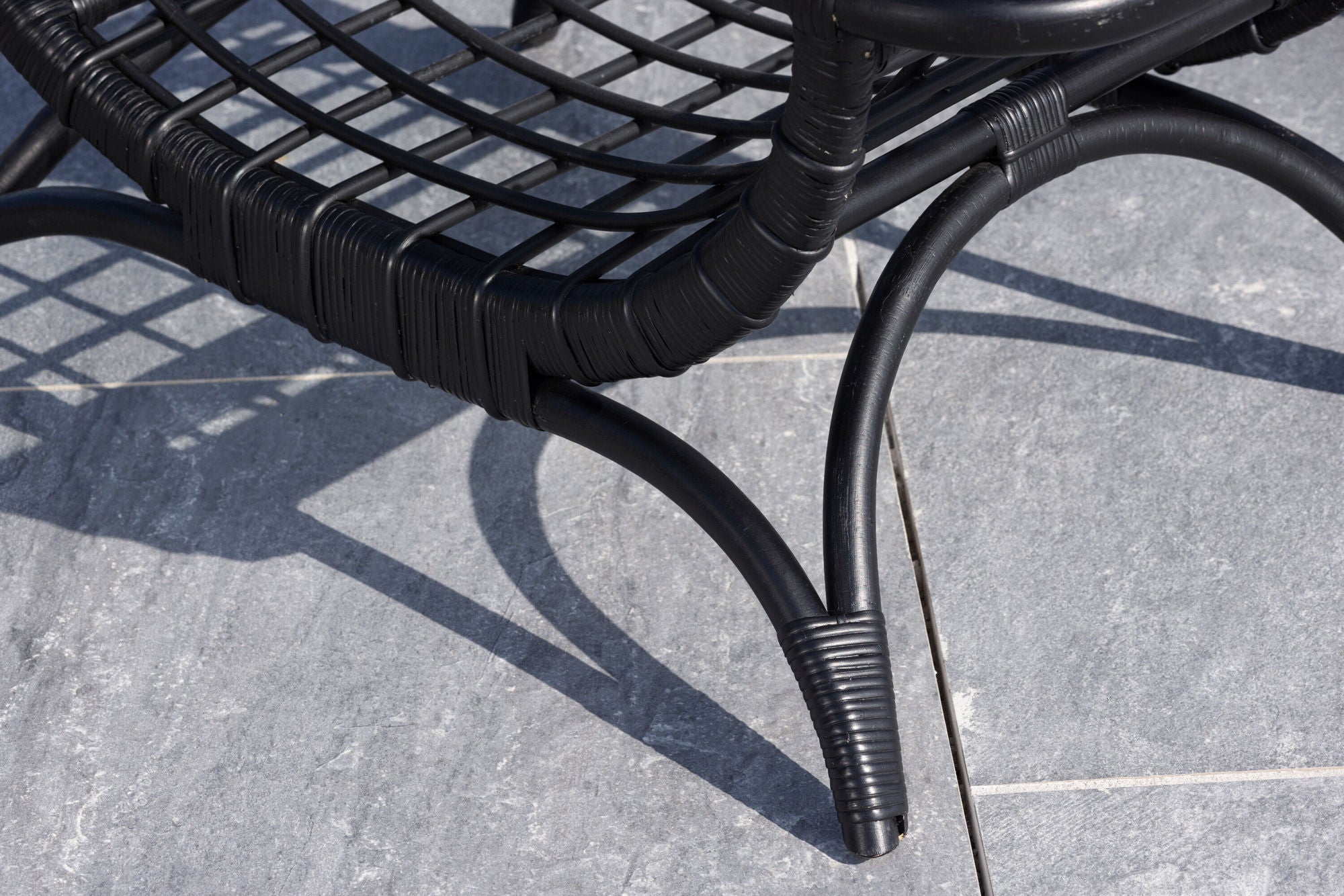 Venture Home Moana Sofa bord - Black Rattan / Clear Glass