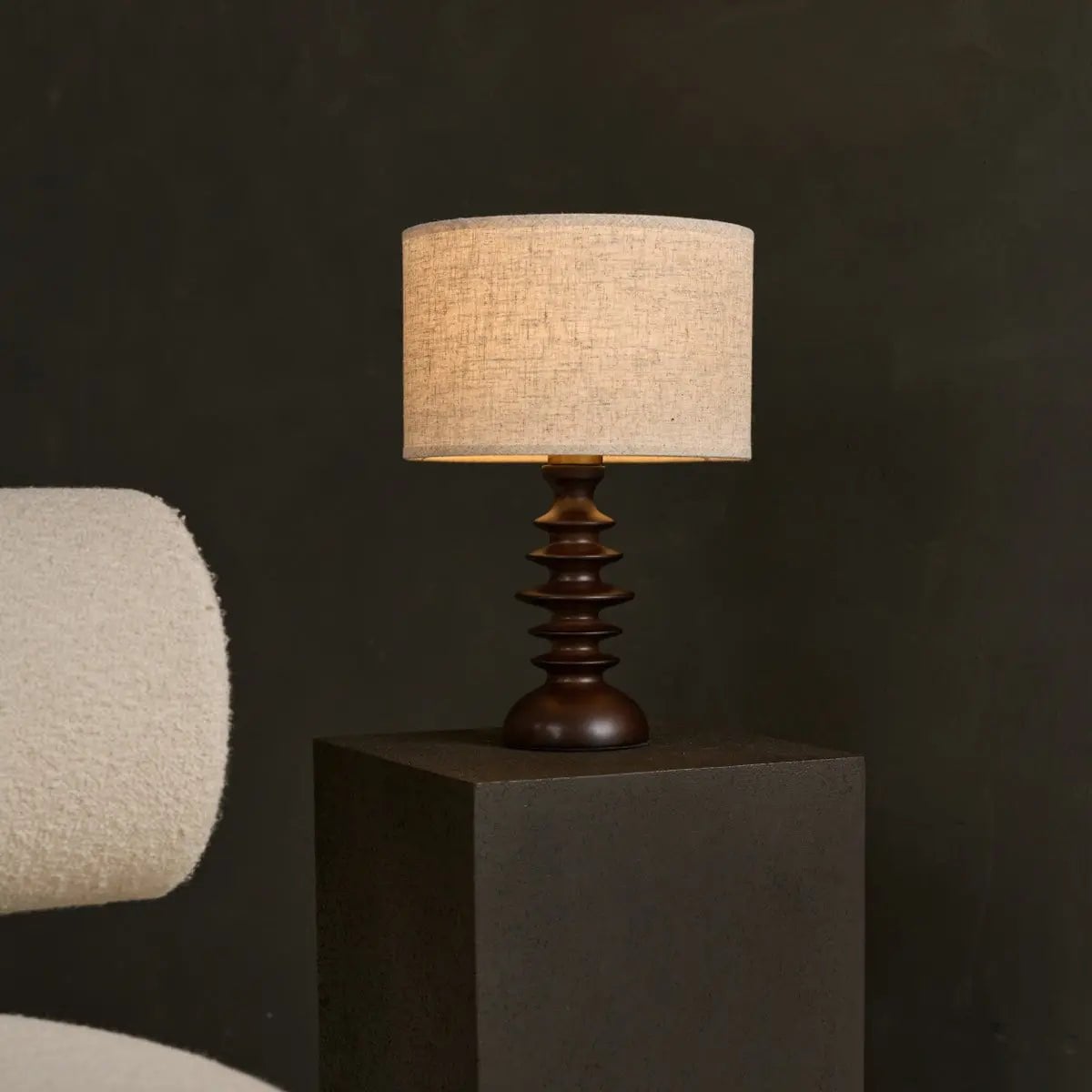 Bodhi mørkebrun træ bordlampe