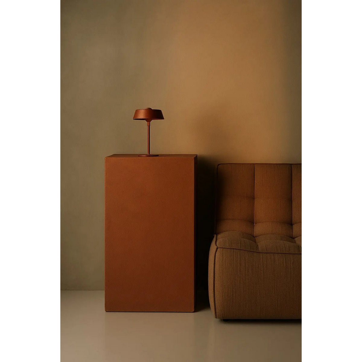 Luca Bronze USB genopladelig bordlampe