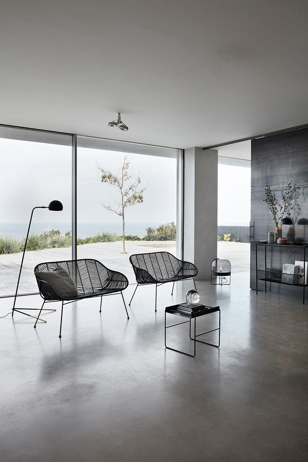 Form bordlampe, sort