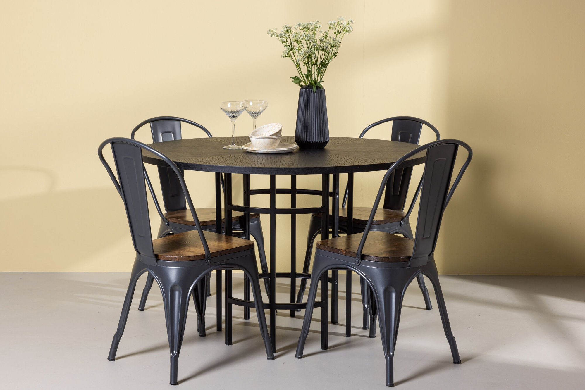 Venture Home Copenhagen spisebord - Black / Black Veneer +Tempe Spisebordsstol - Dark grey / Dark Brown MDF _4