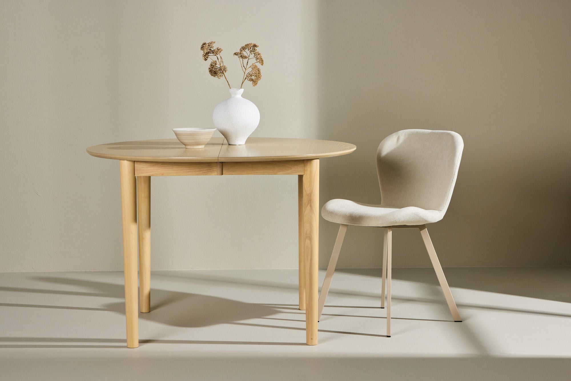 Venture Home Gilda spisebord ø110 -+40cm - Whitewash /
