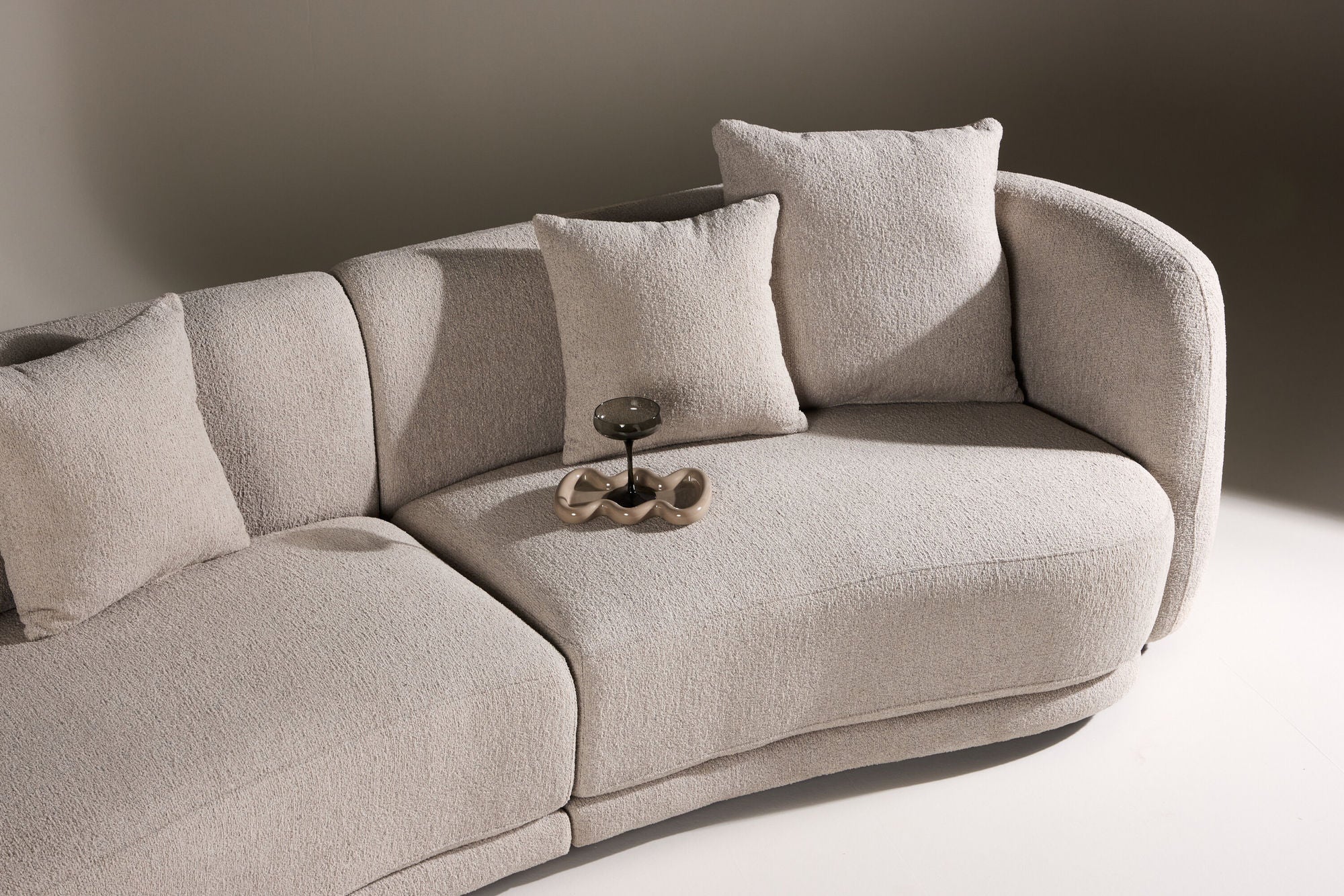 Venture Home Cielo 3-seat Sofa - Beige Boucle