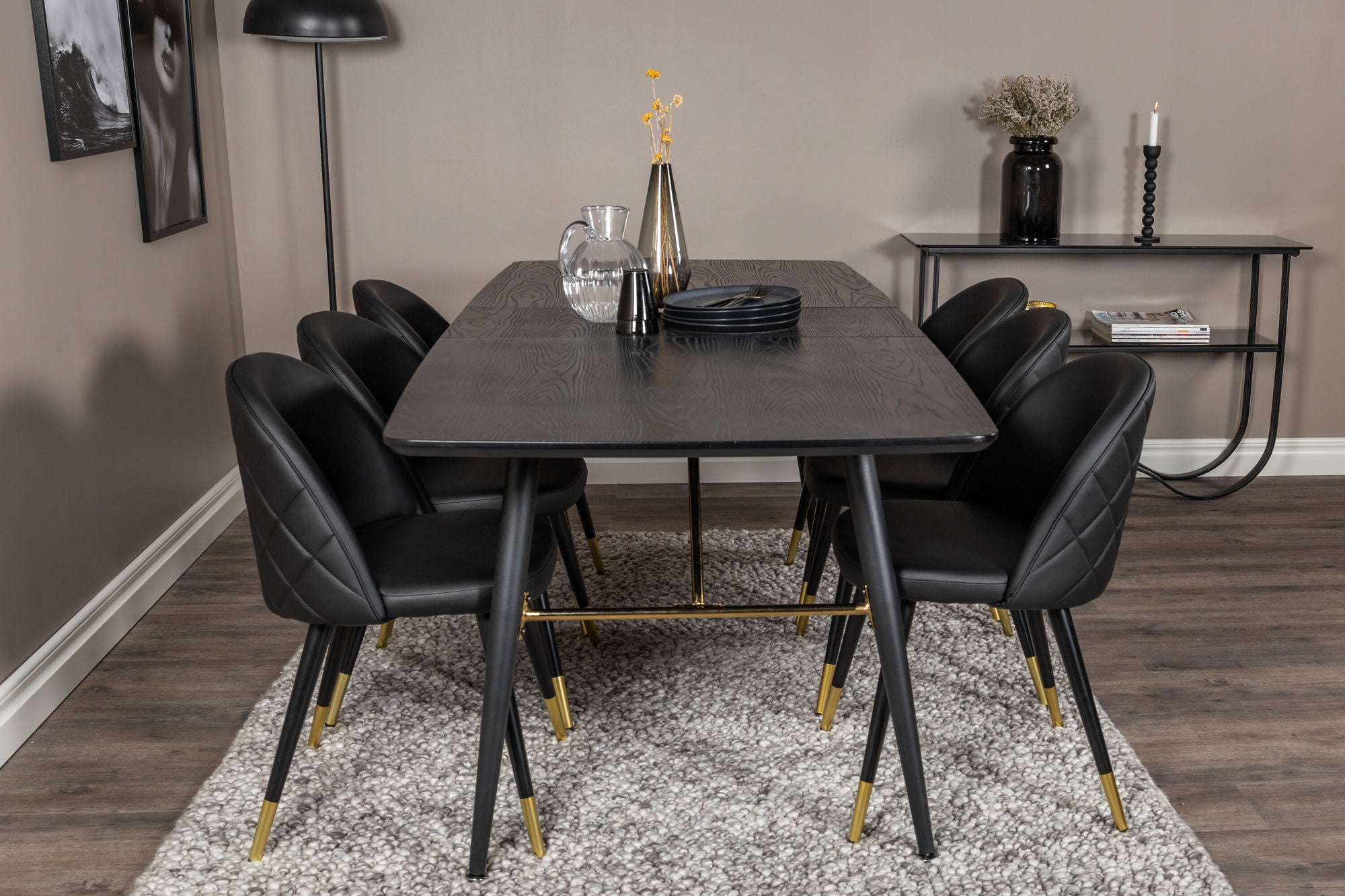 Venture Home Gold Extention bord - 180/220*85*H76 Black Veneer - Black legs - Brass details+Velvet Spisebordsstol w. Stiches - PU - Black / Black_6