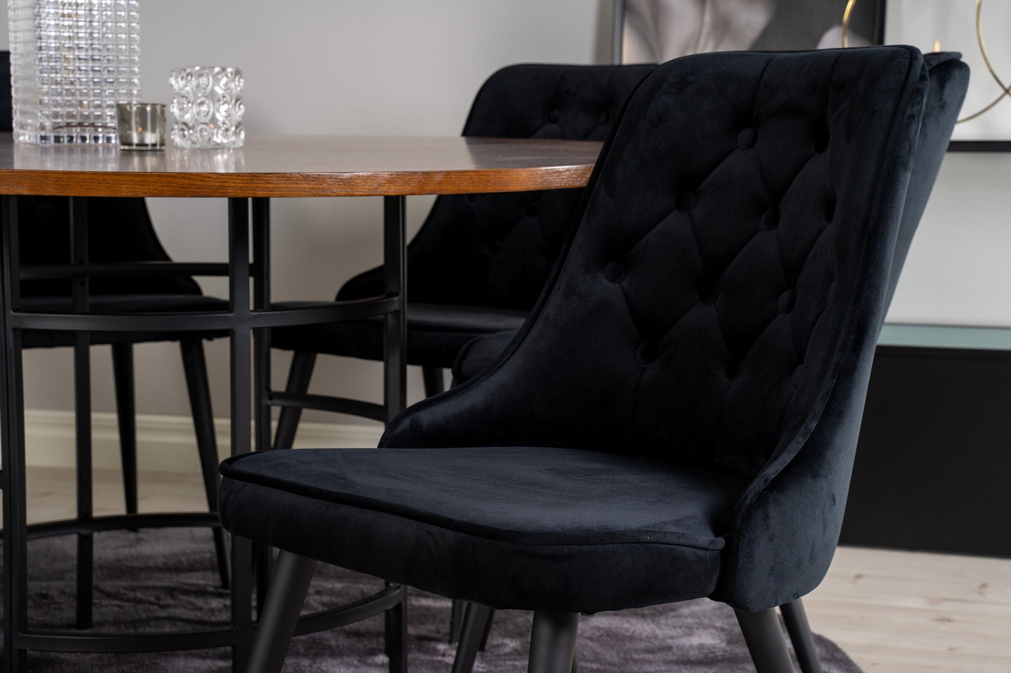 Venture Home Copenhagen - spisebord round - Brown / Black+Velvet Deluxe Spisebordsstol - Black legs / Black velvet_6